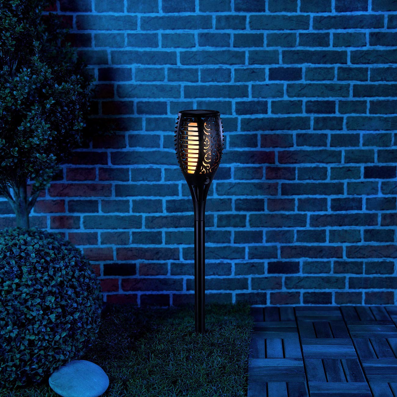Lunartec Solar Garten Fackel 4er-Set LED-Solar-Gartenfackeln mit Flammen-Effekt und Akku 58 cm