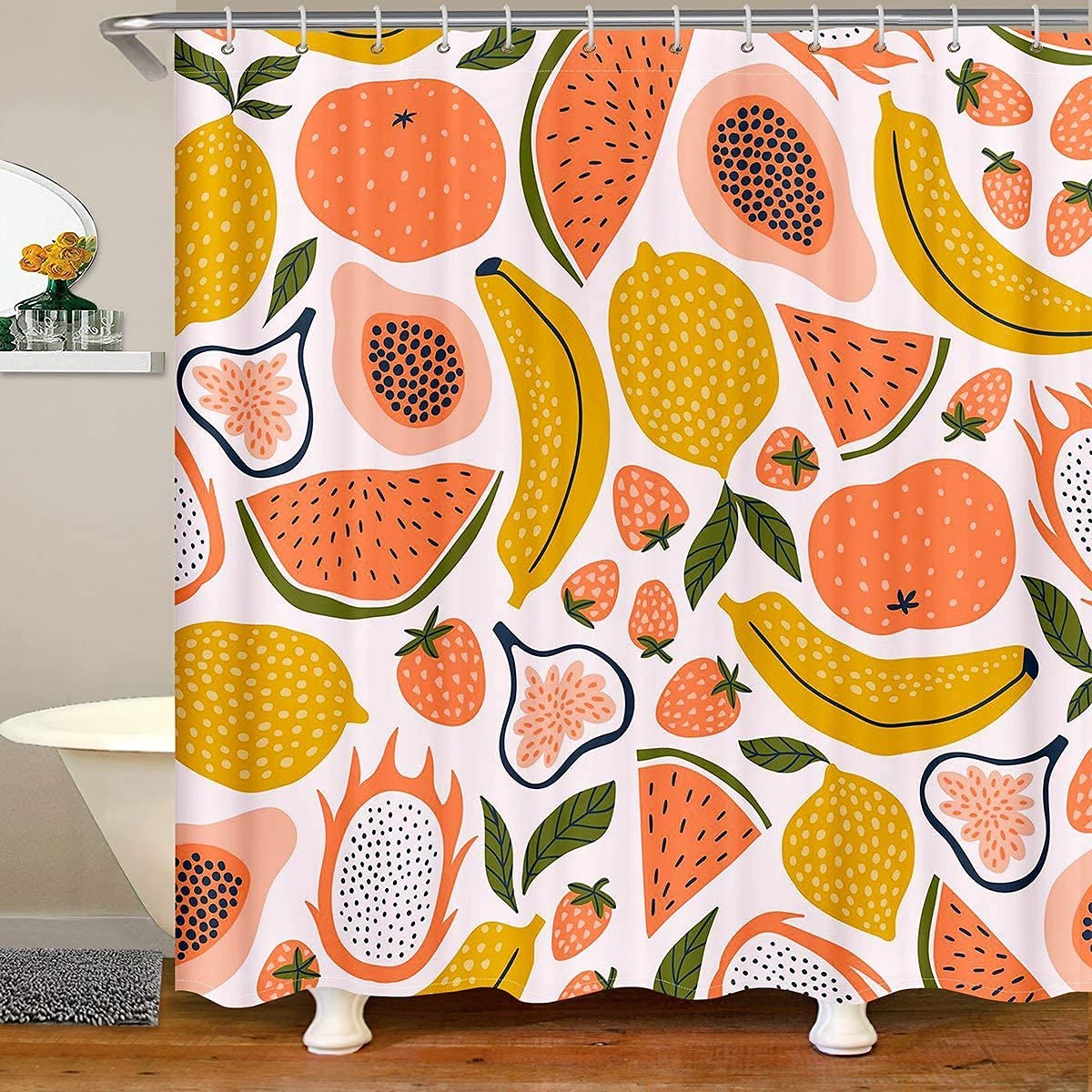 Rideau de douche en textile imprimé fruits rouges décoration salle de bain moderne