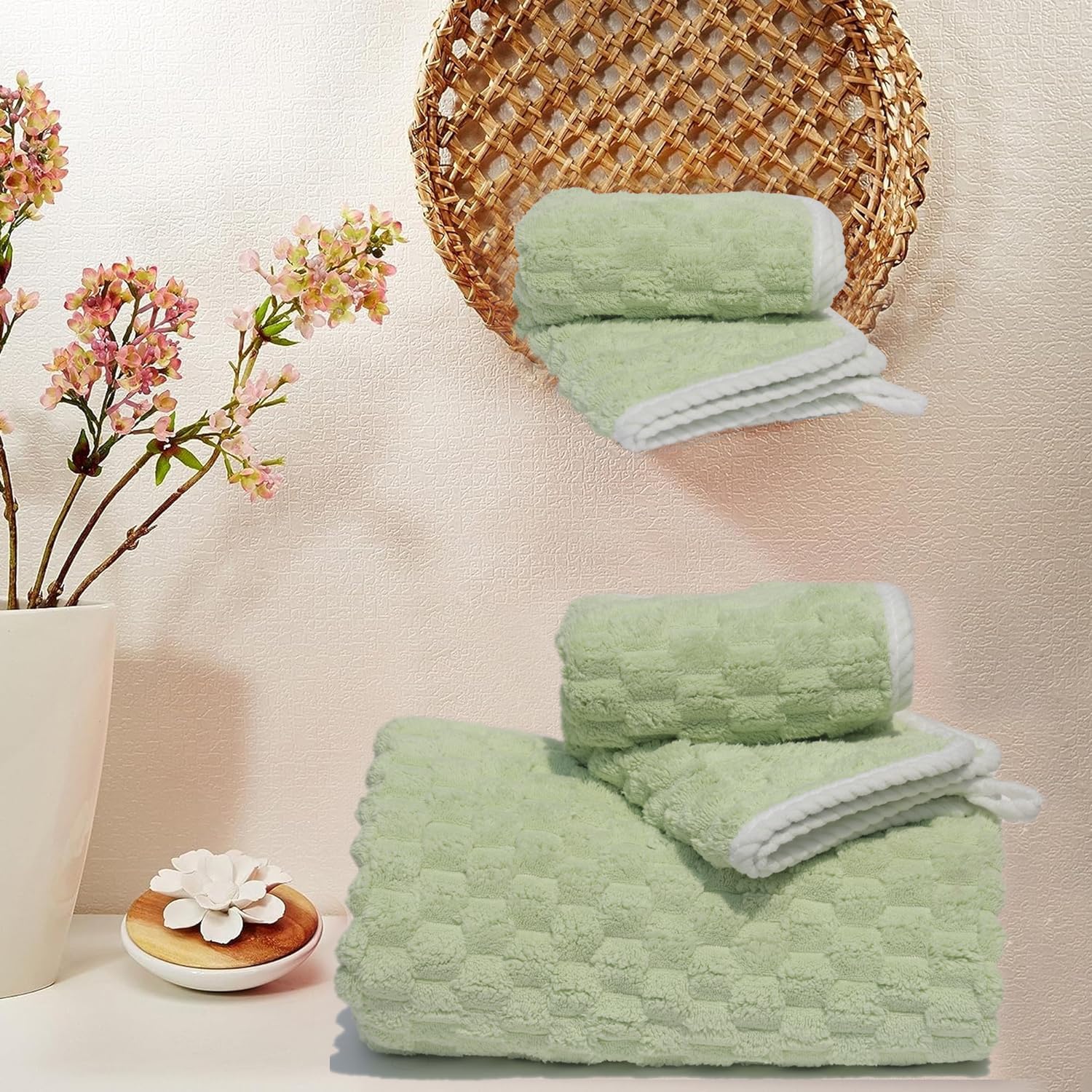 HomeCloud Microfiber Soft & Fuffy Bath Towel 400 GSM with Hanging Loop| 3X Softer Than Cotton Towels | Highly Absorbent| Perfect for Home, Pool & Gym | Set of 2 (1Bath(140x72cm), 1Face Towel(75x35cm)