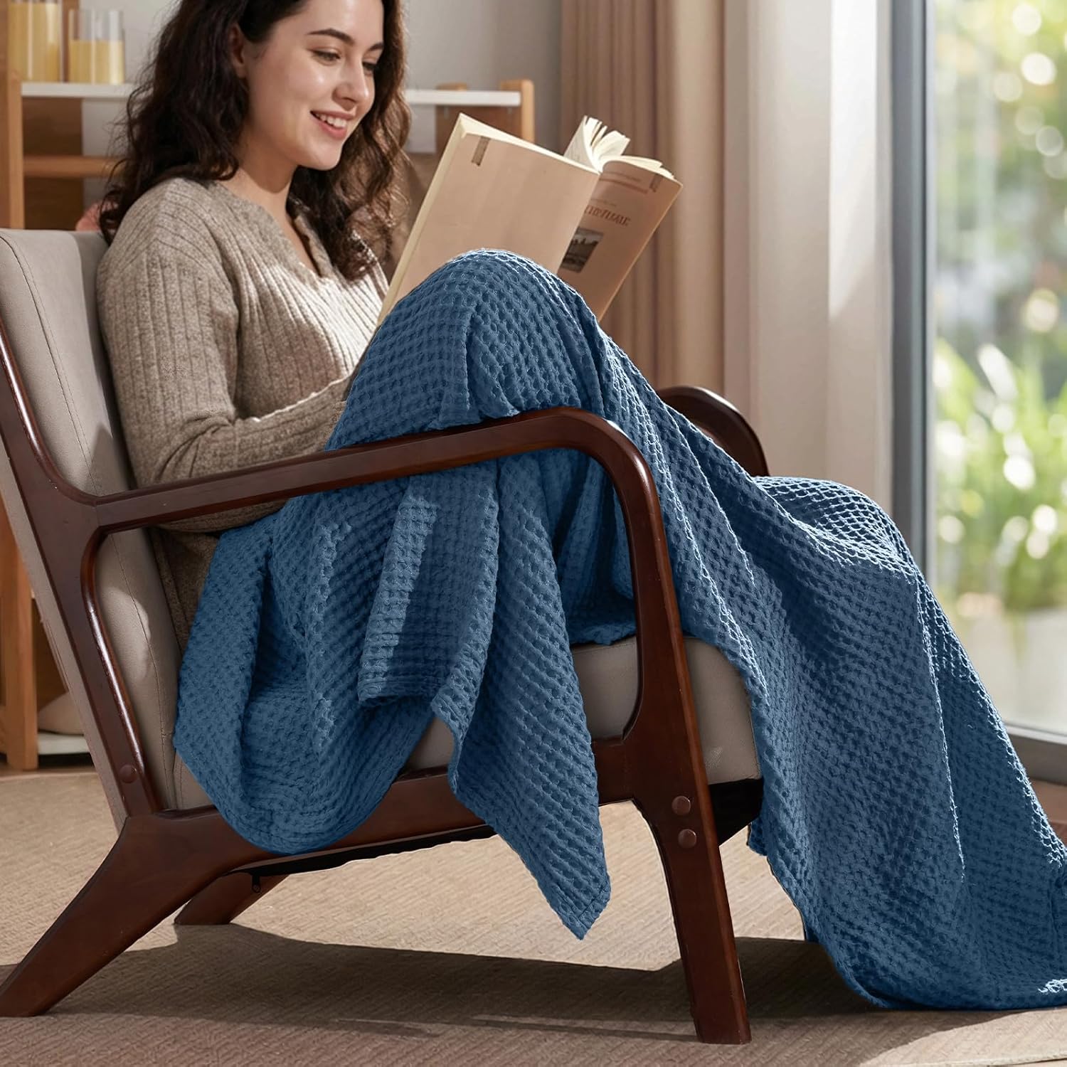 PHF Ultra Soft Waffle Weave Throw Blanket 50"x 60"- Washed Lightweight Breathablee Cozy Woven Blanket - Great for Couch Bed Sofa Home Car - Navy Blue