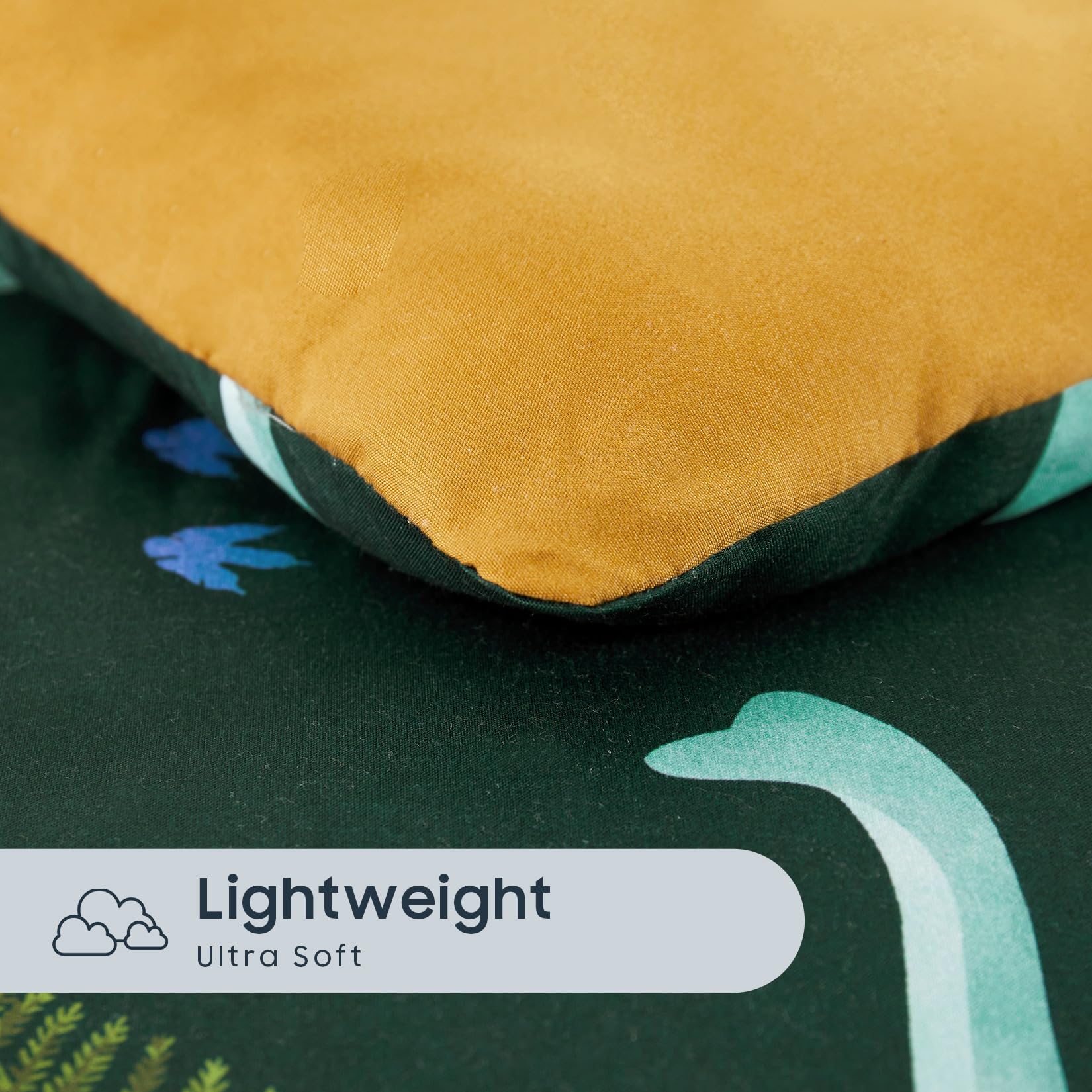 Wake In Cloud - Juego de ropa de cama para niños, juego de cama suave de 4 piezas para cuna que incluye edredón, sábana bajera, sábana encimera y funda de almohada, volcán colorido dinosaurio