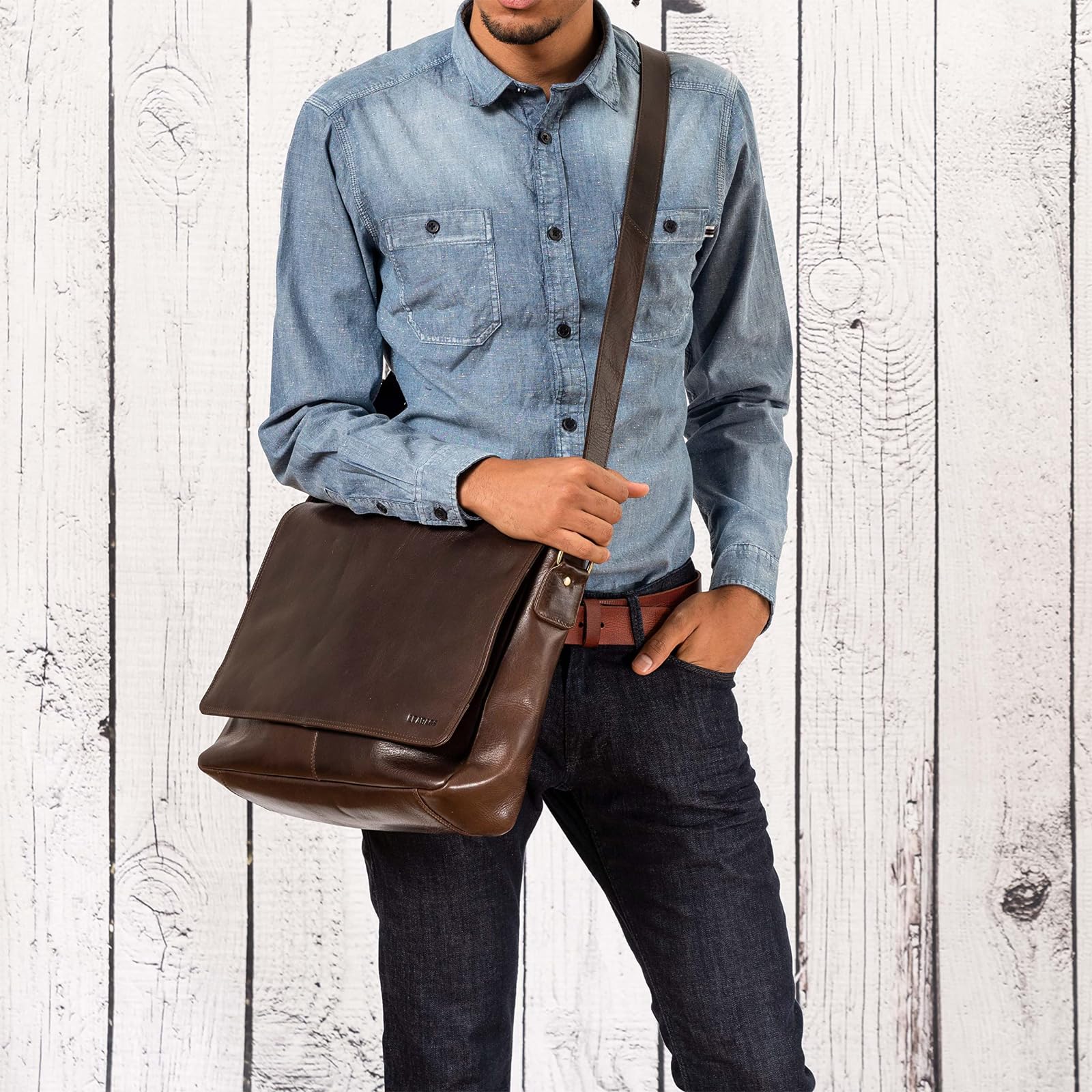 Leabags Leather Shoulder Bag per Uomo e Donna - Tasca da Messaggero con Cintura Spalla - Dettaglio