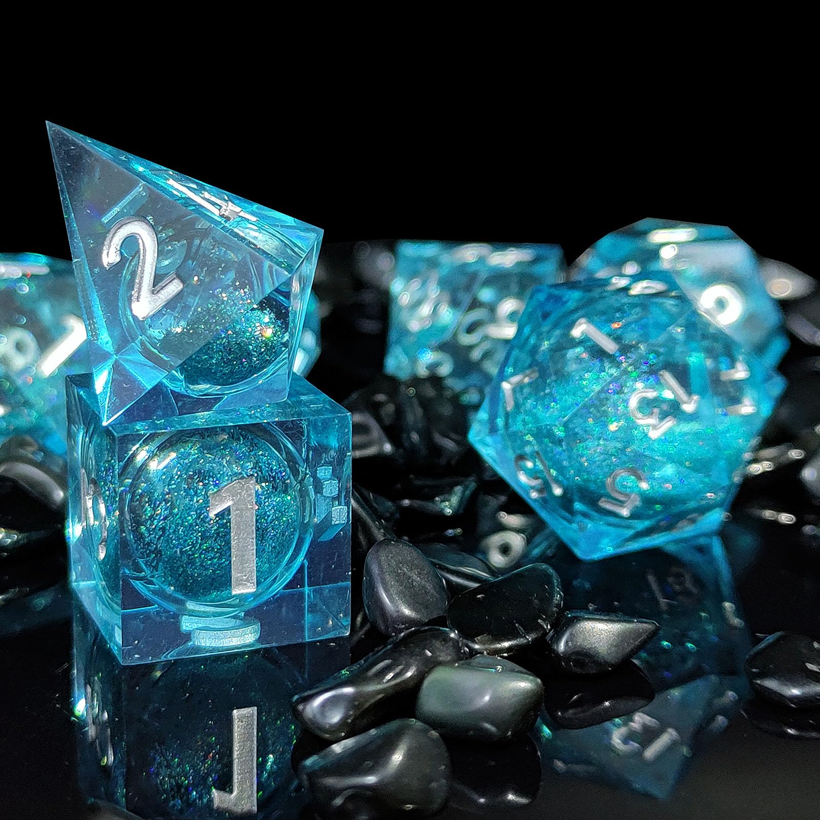 ORUZA 7 PCS Liquid Core DND Dice Resin Sharp Edge Dice Polyhedral D&D Dice Set for Dungeons and Dragons RPG MTG Table Games (Liquid Quicksand Blue) - Image 3