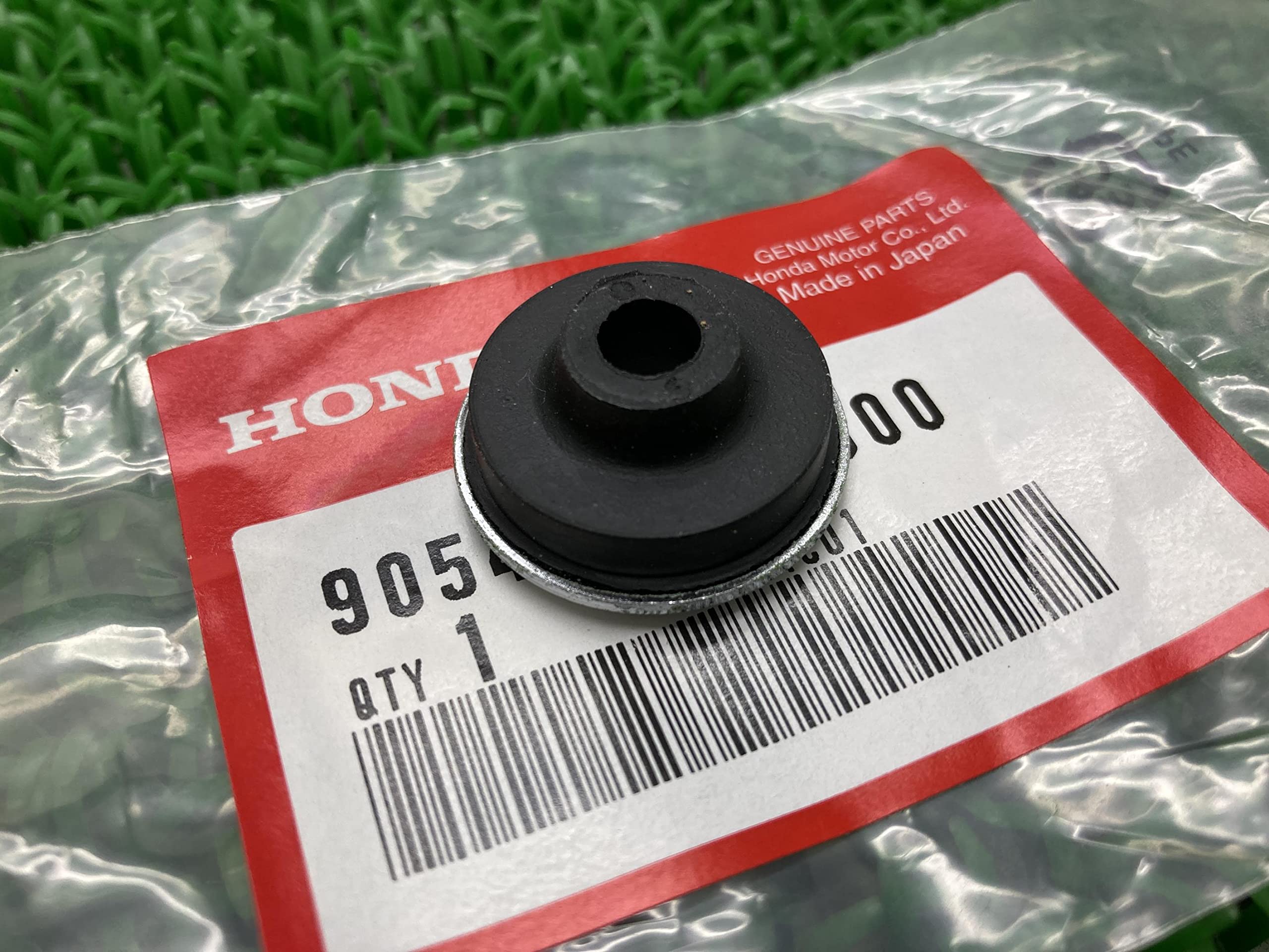 HONDA CBX1000エンジンマウントラバー90543-MA2-000 7点 Amazon | CBX1000 シリンダーマウントラバー 90543-MA2-000 ホンダ