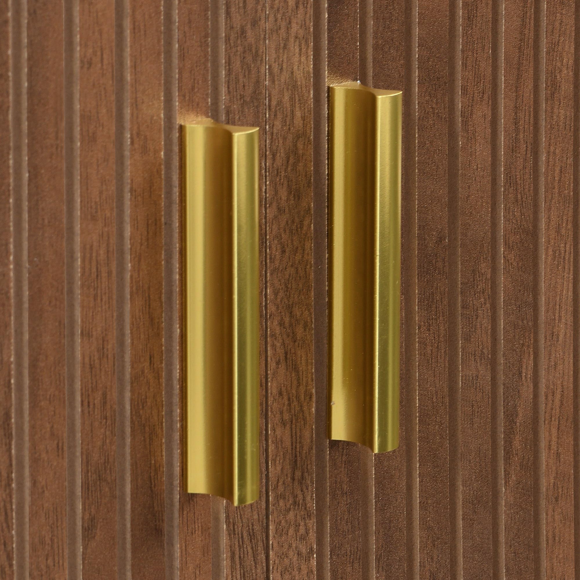 175cm TV Schrank Holz mit Rattan-Schiebetür Walnuss-Optik, TV Lowboard Stehend mit Goldenen Details & Stauraum, Fernsehschrank Für Wohnzimmer, TV Sideboard Einfache Montage,175cm a