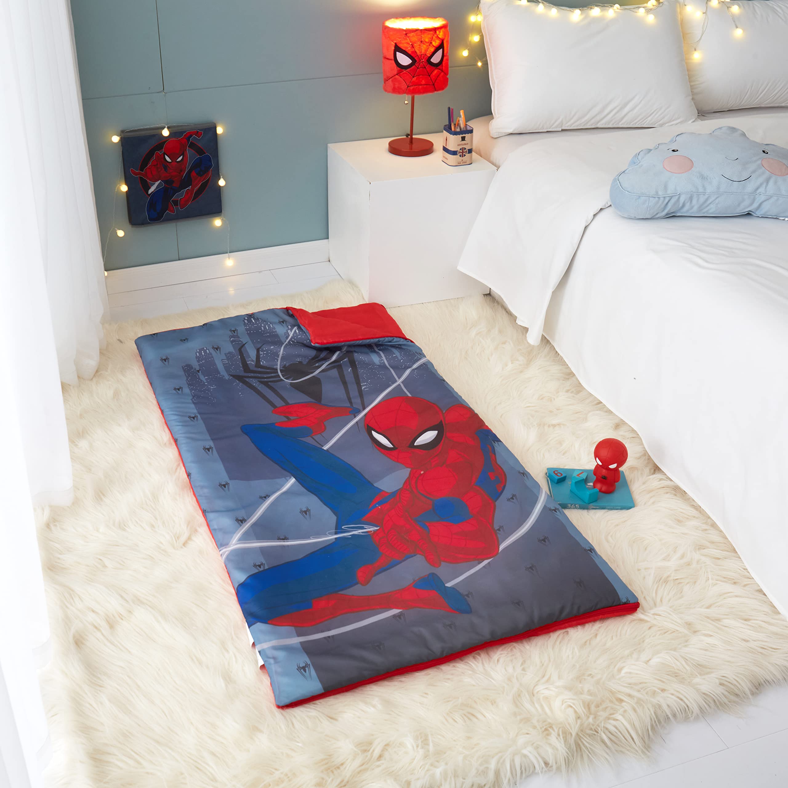 スーパーヒーロー スパイダーマン 子供用 寝袋 スリーピングバッグ USA購入 Spider-Man Kid's Sleeping Bags, Lightweight Slumber Bag