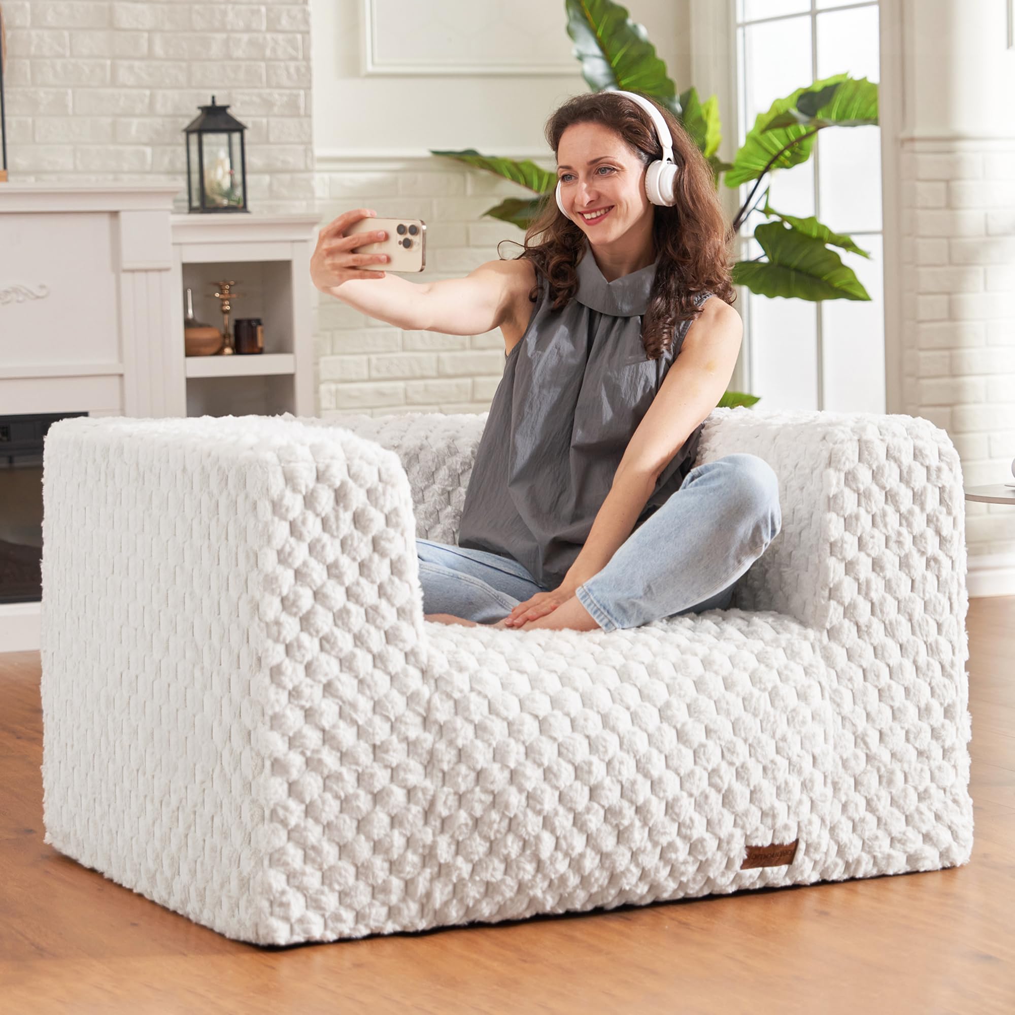 WLIVE Giant Bean Bag Chair With Armrests – Filled With Memory Foam, Beige, For Living Room, Bedroom