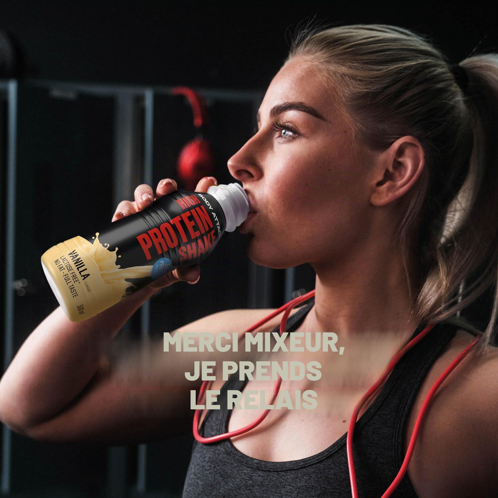 Body Attack Fitness Protein Shake - Boisson protéinée au lait - Milkshake prêt à l'emploi en bouteille de 500 ml, Vanilla (12 x 500ml)