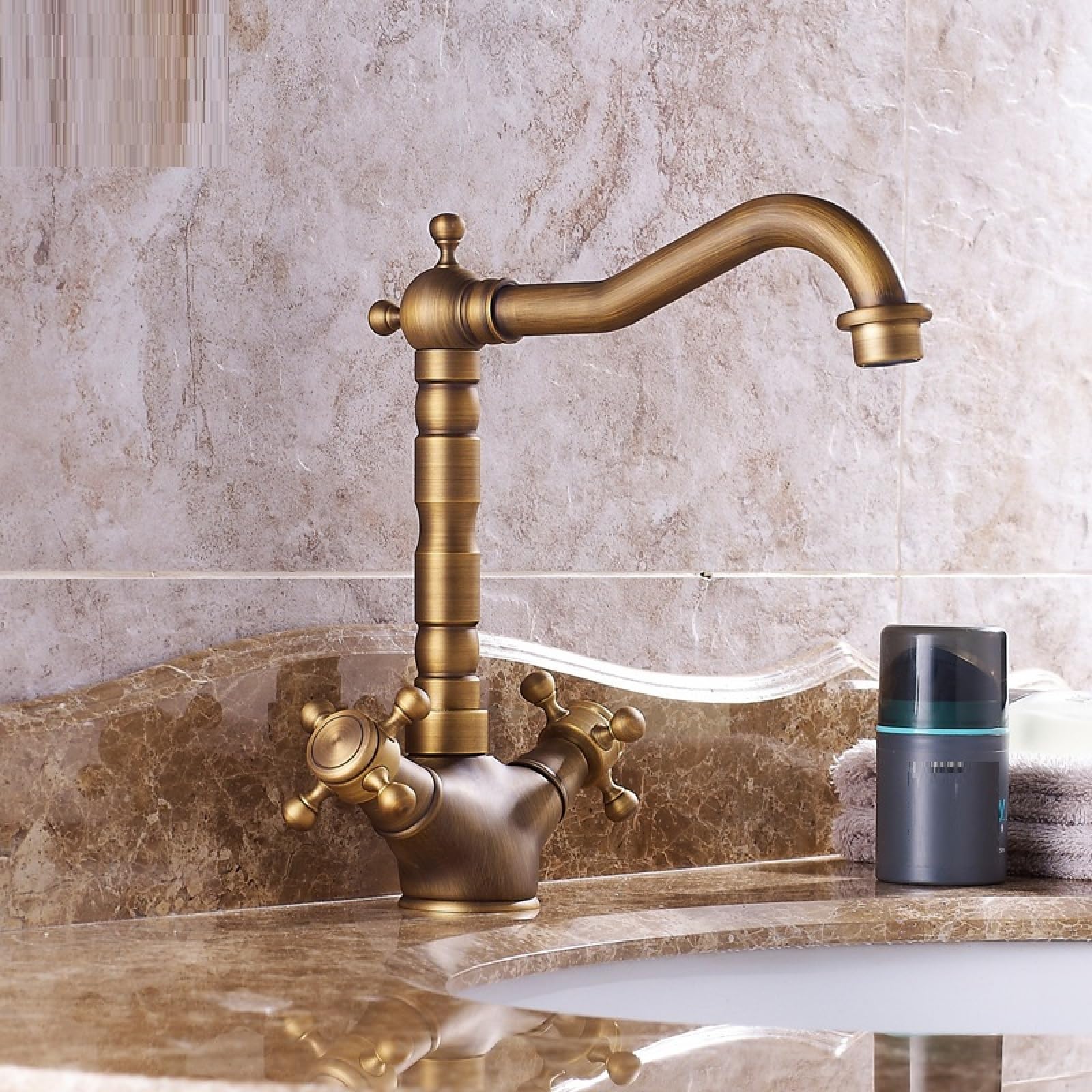 Fanjubei Antique-Style Dwarf Brass Antique-Style Dual Hot And Cold Water Handle, Faucet, Antique-Style Low