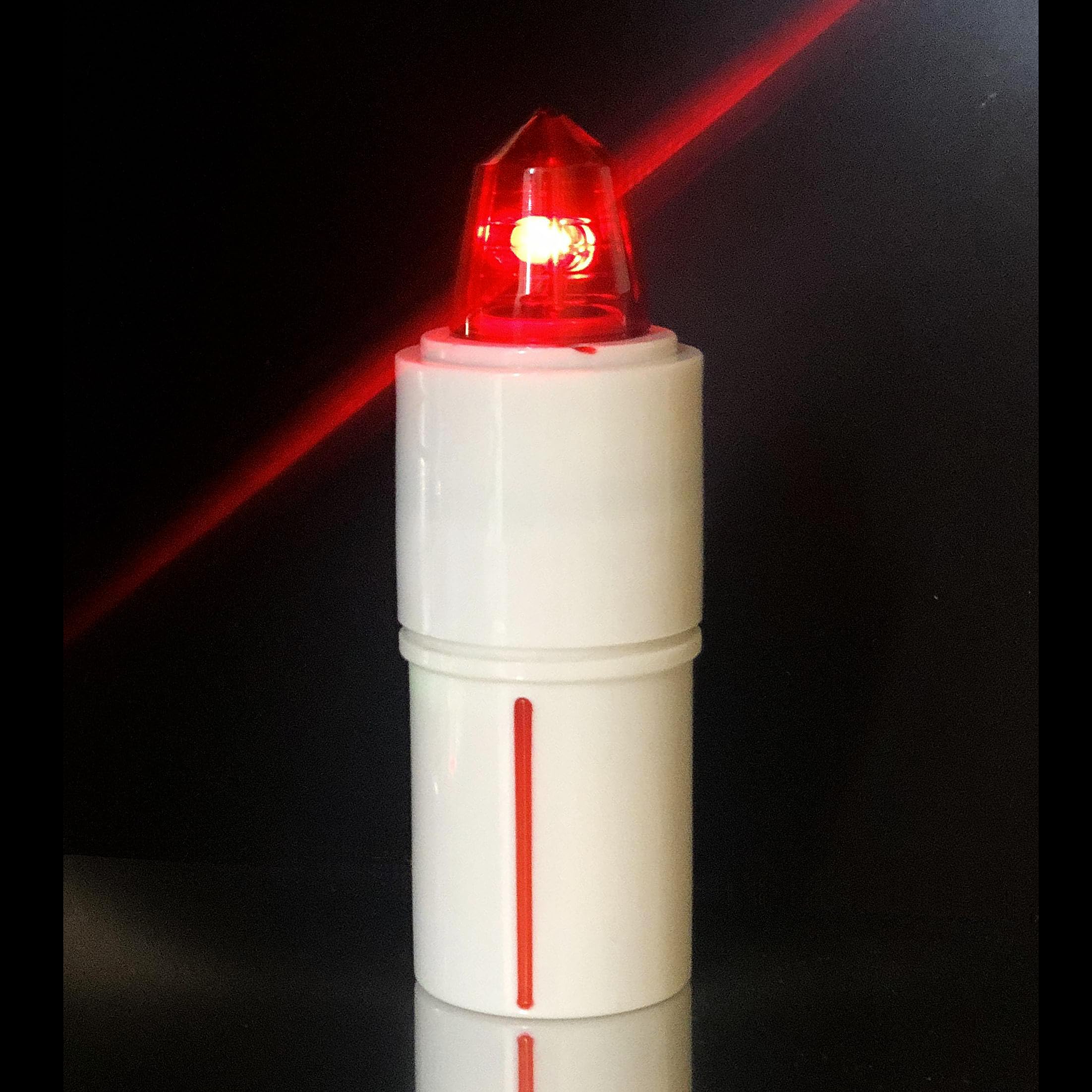 LÁMPARA ELECTRÓNICA VOTIVA PARA CEMENTERIO - BATERÍA DE LARGA DURACIÓN 1,5 AÑOS/8 MESES | Velas LED a pilas para cementerio de larga duración 245/547 días. (ROJO INTERMITENTE, GRANDE - NICHOS)