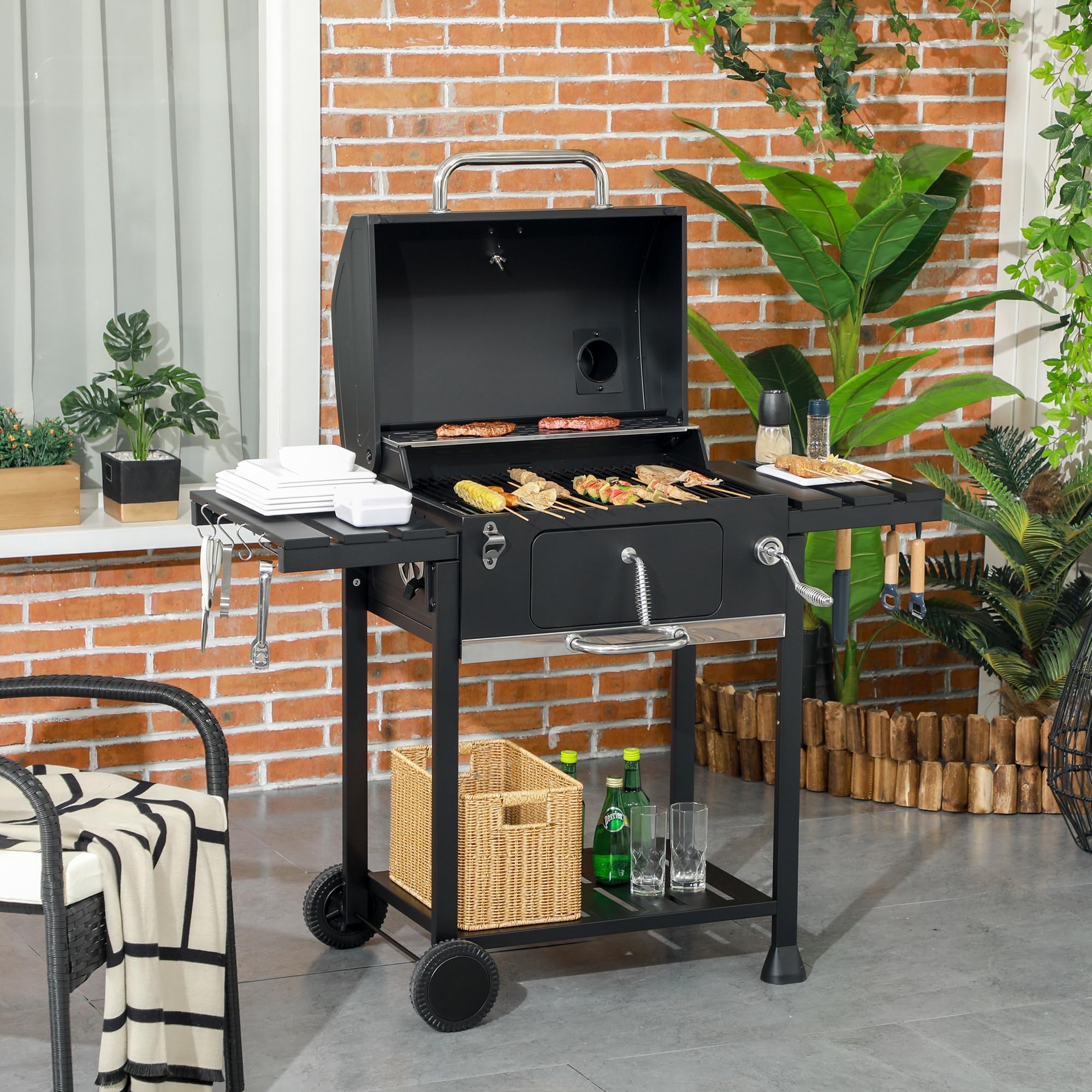 Outsunny Barbecue a Carbone con Griglia Regolabile e Ruote, BBQ con Coperchio, Tavolini Laterali, Termometro e Ripiano Inferiore, Nero