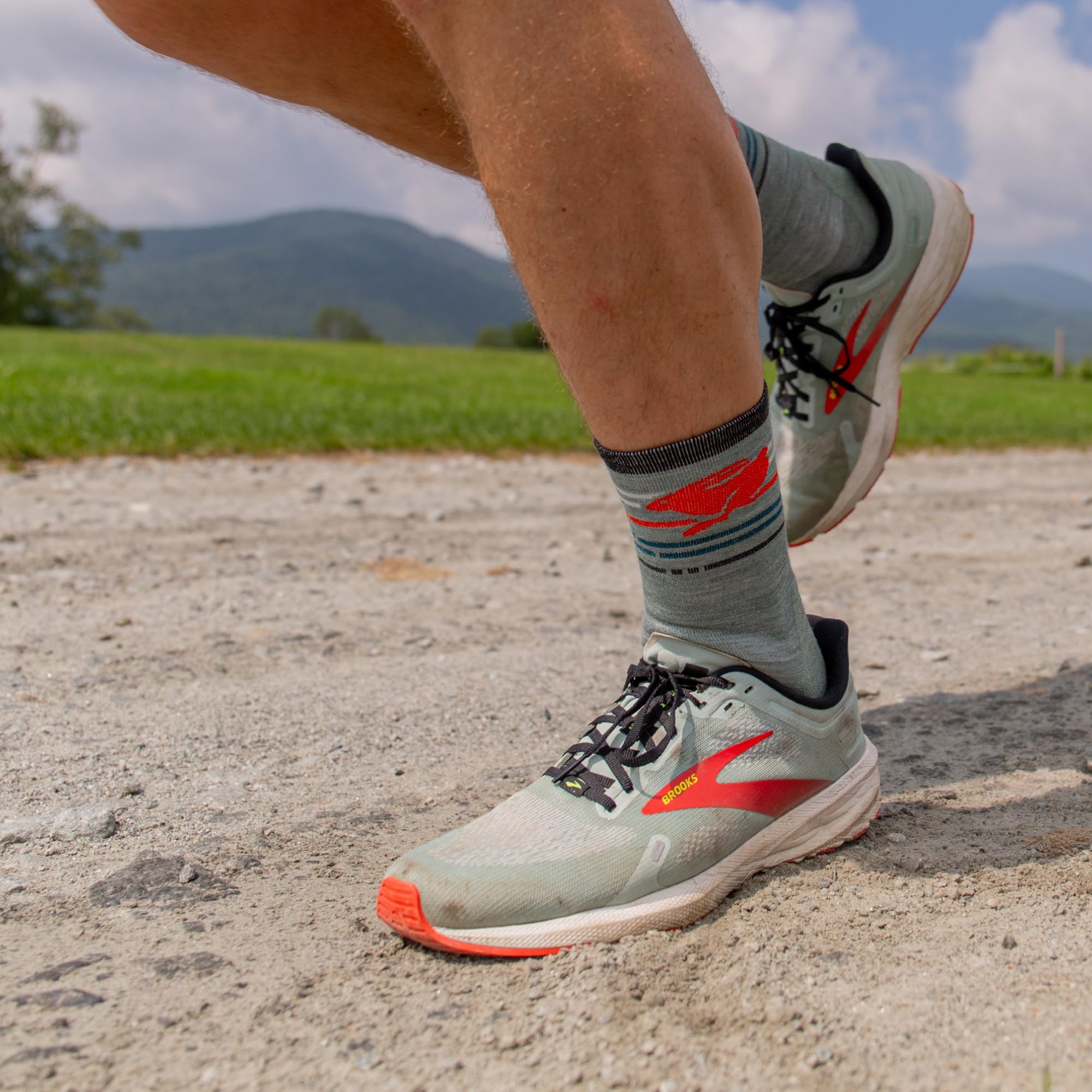 Amazon.com: Darn Tough Vermont Men's Pacer Micro Crew Ultra