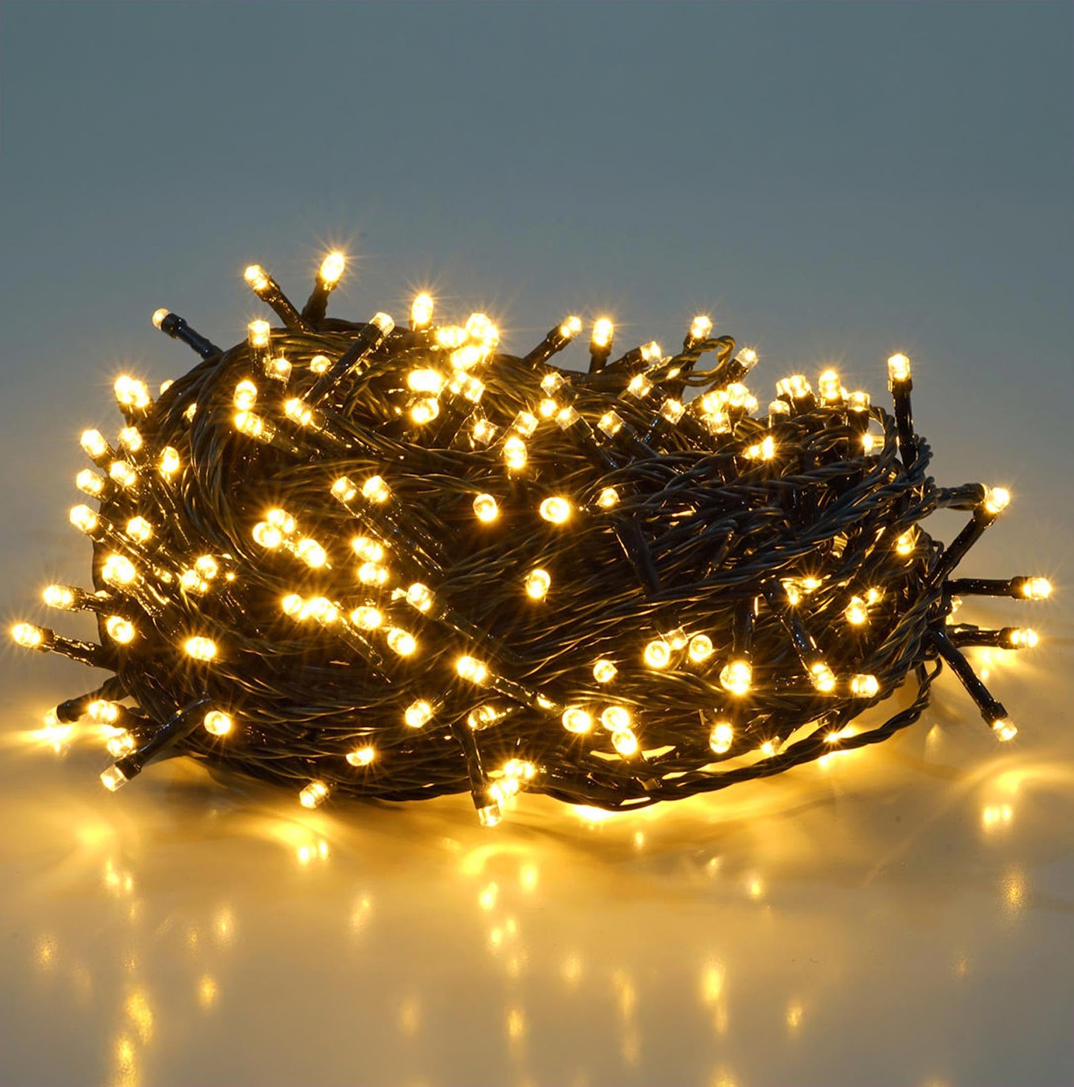 Catena luminosa LED, Fili Luminosi, Colore Bianco Caldo, per Interno ed Esterno 54 m - 720 LED