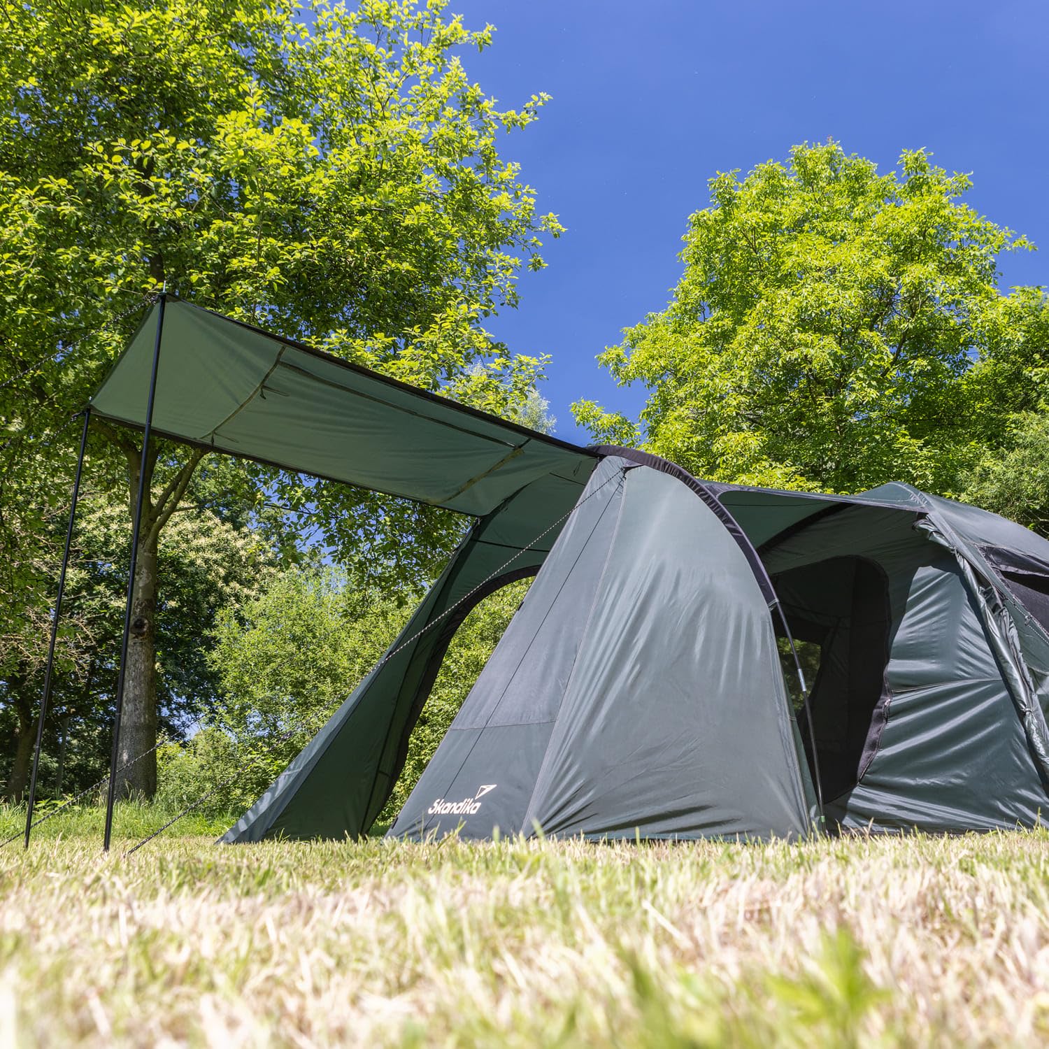 Skandika Kuppelzelt Västervik 5 | NEUES Modell 2024, Camping Zelt 5 Personen mit Vorraum, eingenähter Zeltboden, wasserdicht, 195 cm Stehhöhe, 3000 mm Wassersäule, 3 Eingänge | Familienzelt