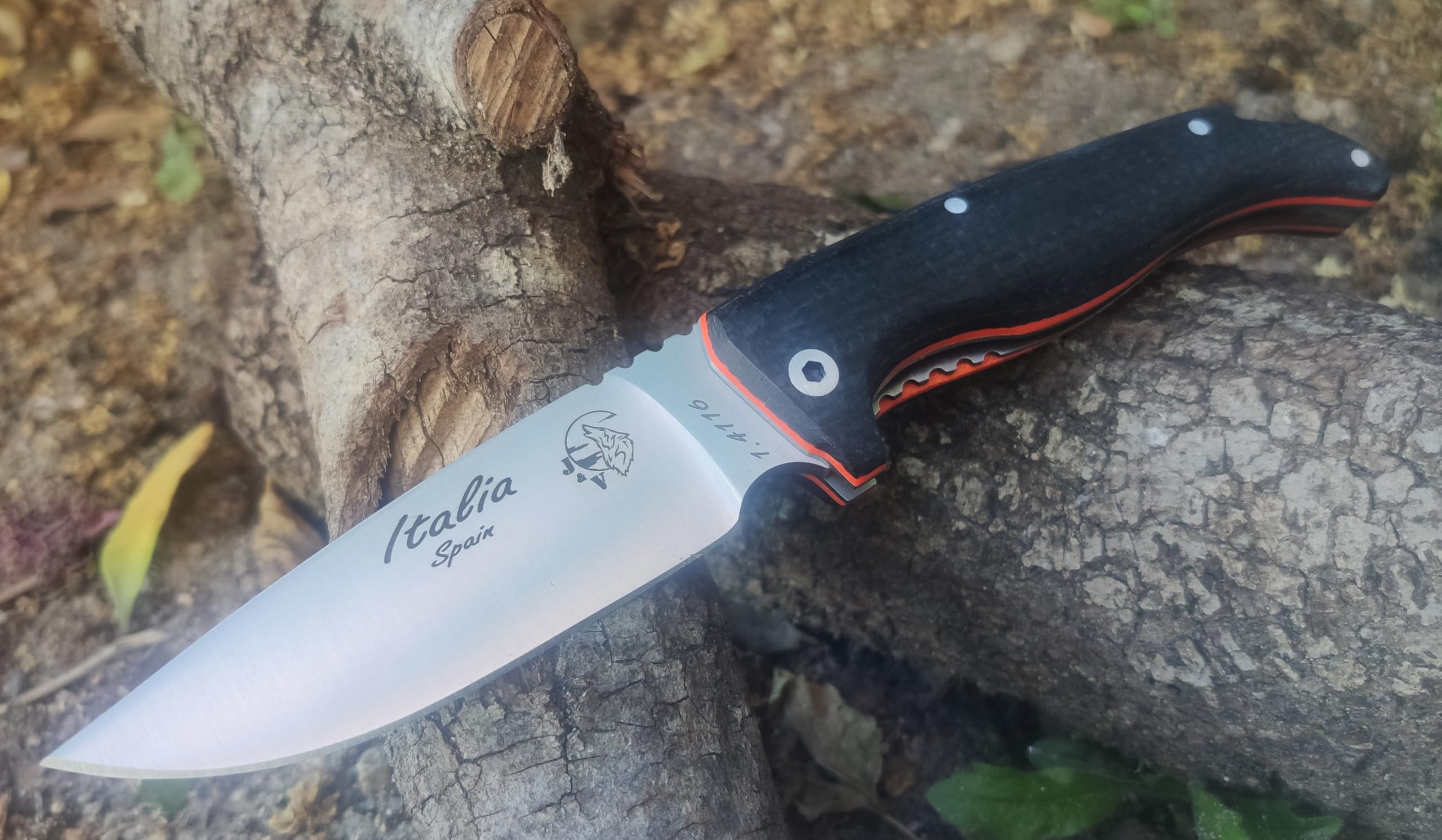 J&V Coltello pieghevole ITALIA - Coltello da Bushcraft Sopravvivenza Caccia Pesca Outdoor Campeggio, Lama in Acciaio Inox 8,5 cm, Guaina, Handmade in Spain