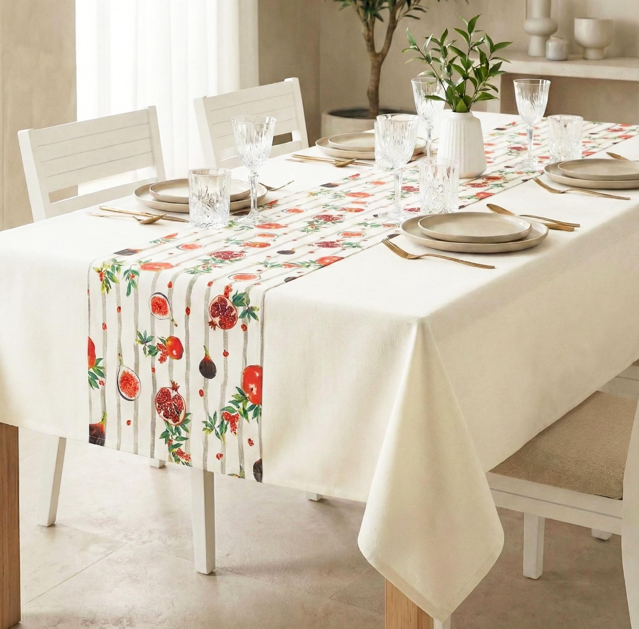 RUSTIQUE LINENS 6 Seater Printed Tablecloth, Decorative Washable Dining Table Cover for Rectangular Tables, 150 x 230 cm, Ivory Poms