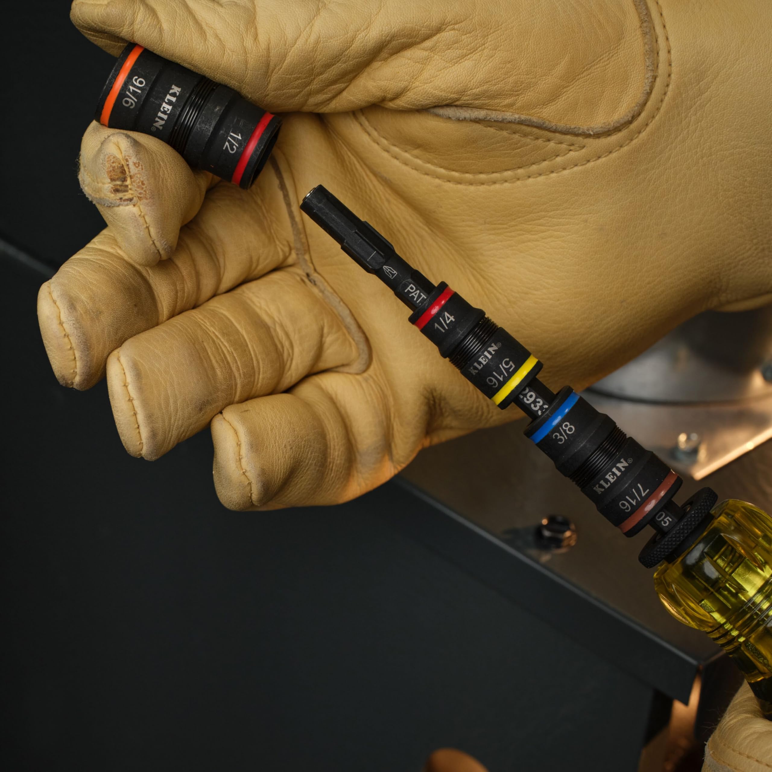 Klein Tools 32303HD - Juego de destornilladores de impacto, 20 en 1 SAE con clasificación de impacto y herramienta de destornillador con puntas Phillips, ranuradas, cuadradas y Torx