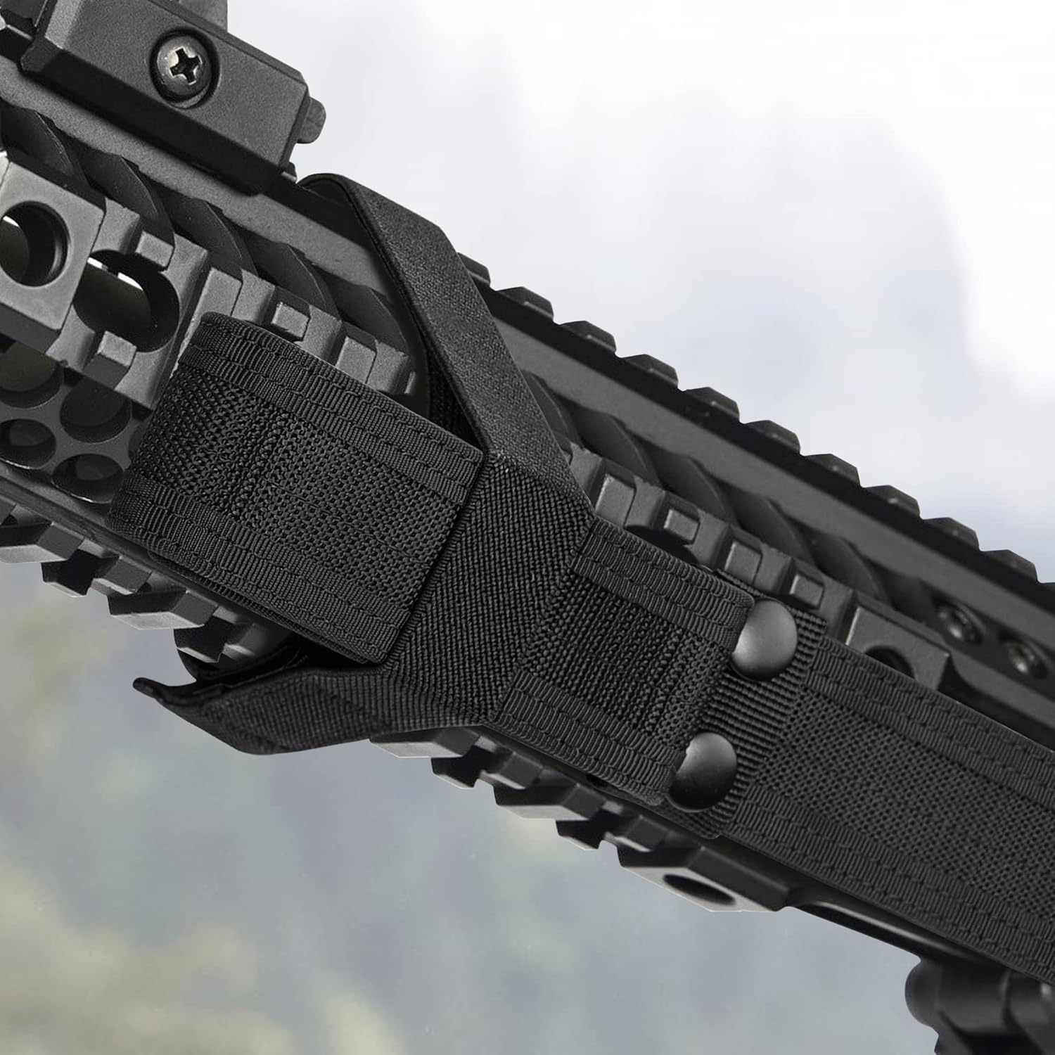 Tyseam Magnetic Rifle Sling Staging Strap, Universal Strong Magnets Sling Straps Strap Retainer Retention Band Keeper Organizer for Hunting, Shooting : Sports & Outdoors