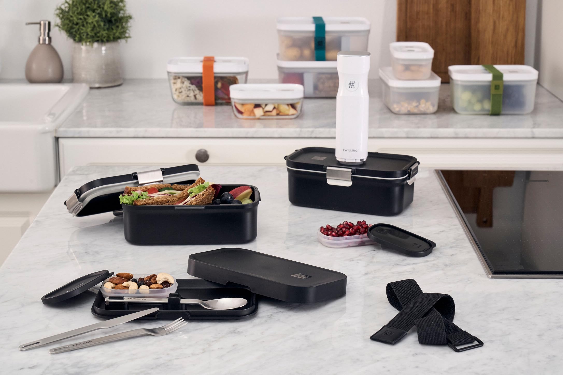 ZWILLING FRESH & SAVE - Fiambrera para llevar con cubiertos de acero inoxidable, irrompible, función de vacío, color negro