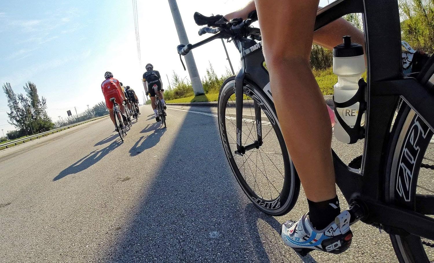 Swiftwick- PERFORMANCE TWO Running & Cycling Socks, Fast Dry, Cushion Crew Socks - Image 3