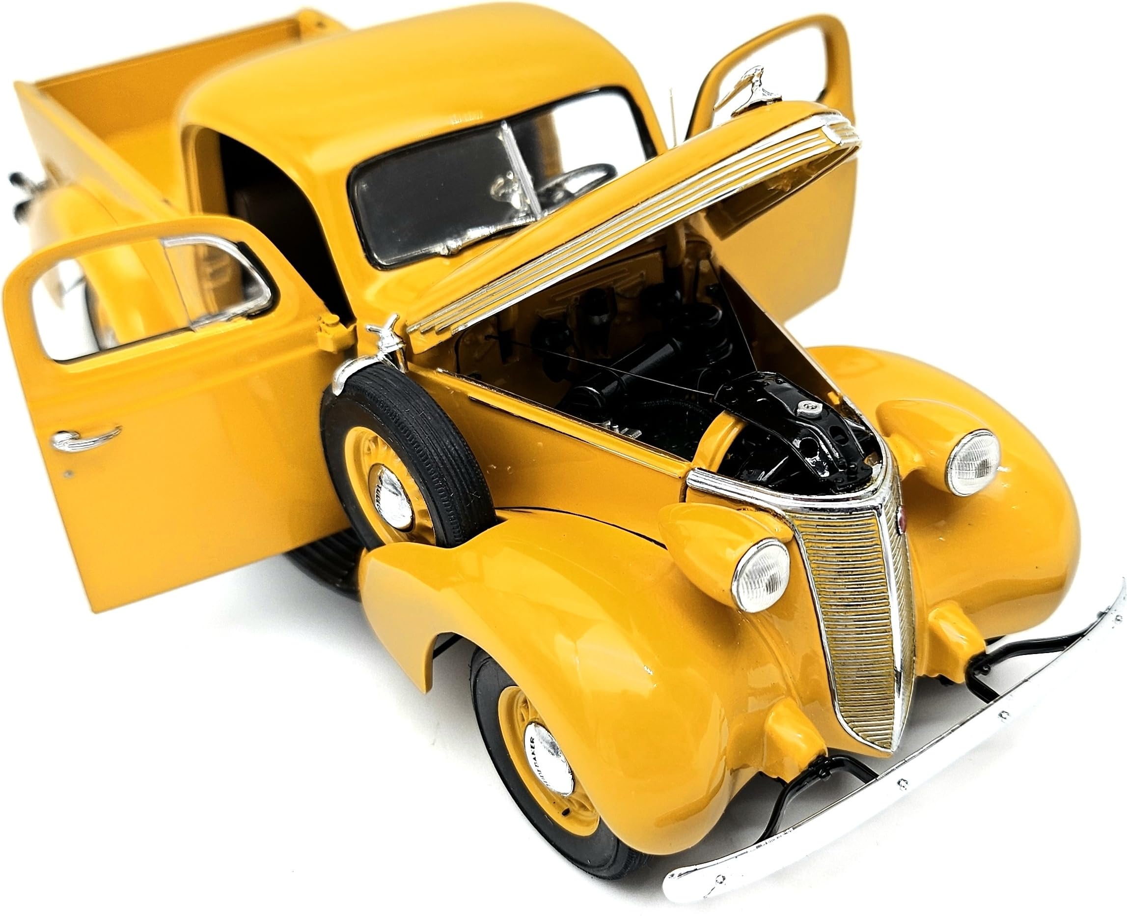 Amazon.com: Mint Models 1937 Studebaker Pickup in Yellow in 1:24