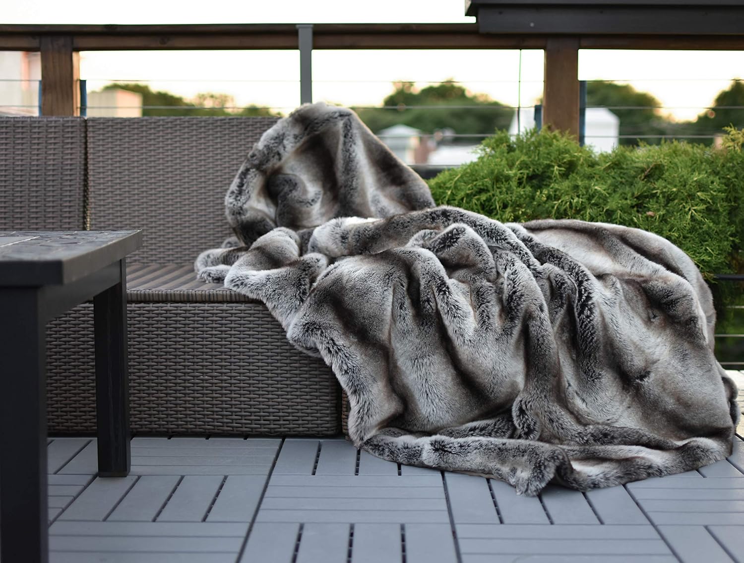 Super Big Clearance! Eikei Luxury Faux Fur Throw Blanket Super Soft Oversized Thick Warm Afghan Reversible to Plush Velvet in Tan Grey Wolf, Cream Mink or Blush Chinchilla, Machine Washable 60 by 70 Inch (Tan Ombre) Buy 1 get 1 🔥 Eikei Luxury Faux Fur Throw Blanket Super Soft Oversized Thick Warm Afghan Reversible to Plush Velvet in Tan Grey Wolf, Cream Mink or Blush Chinchilla, Machine Washable 60 by 70 Inch (Tan Ombre)