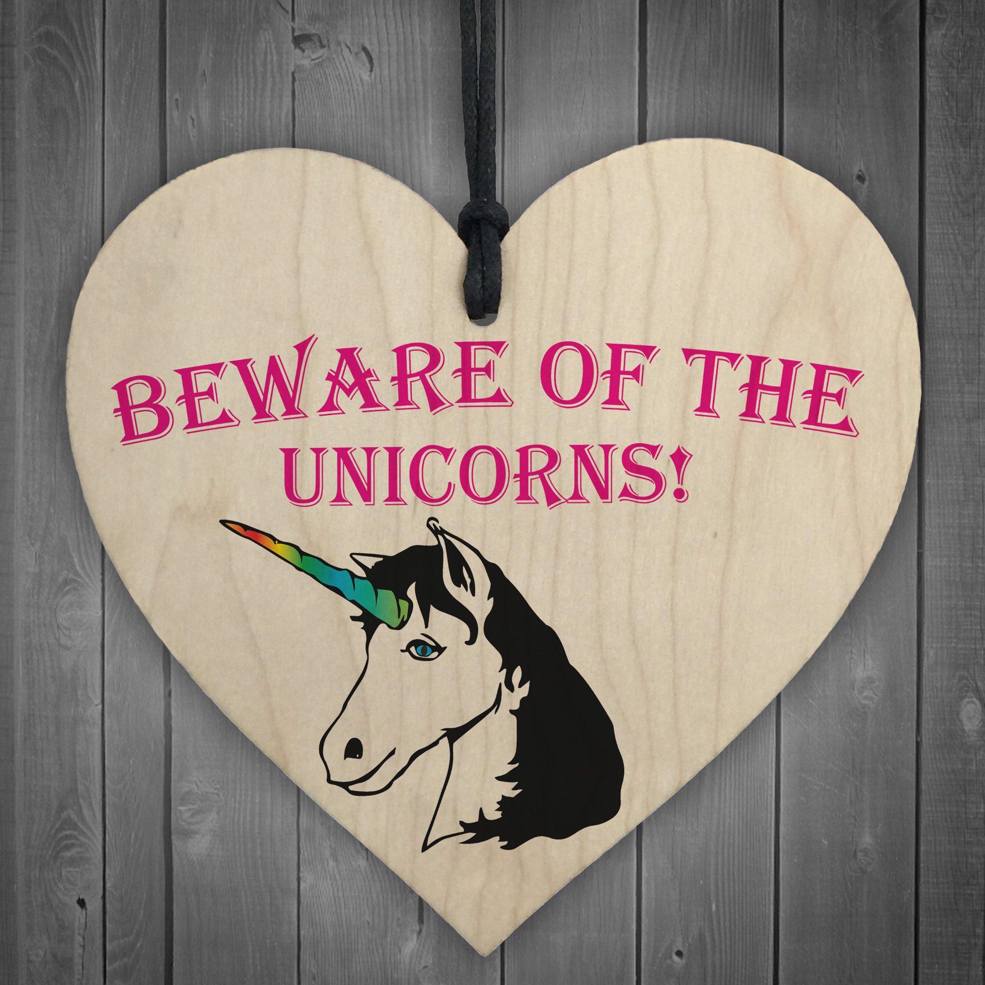 Red Ocean Beware Of The Unicorns Novelty Wooden Hanging Heart Plaque Shabby Chic Gift Sign