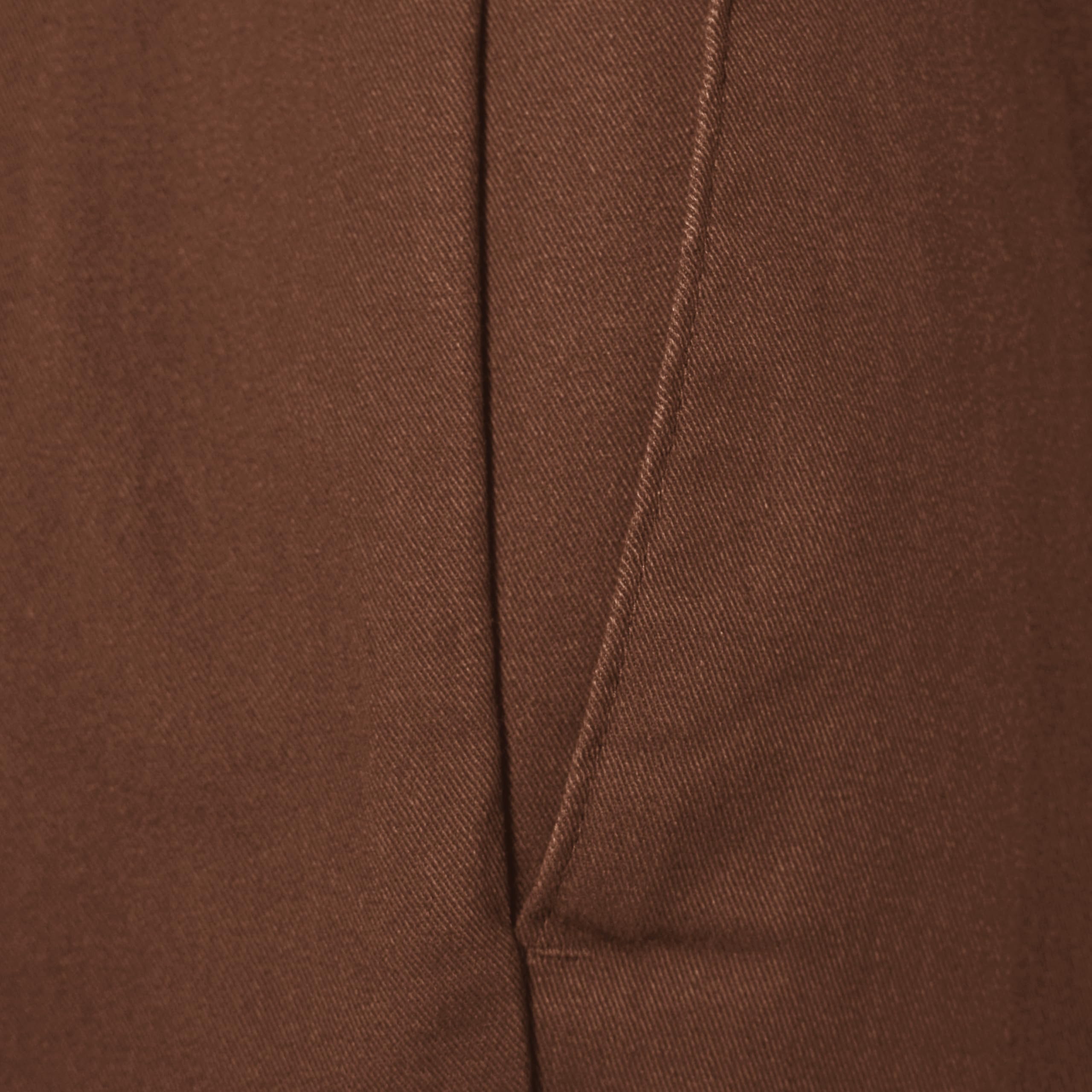 Amazon Essentials Men's Slim Fit Wrinkle-Resistant Flat-Front Work Chino Trousers — view 6