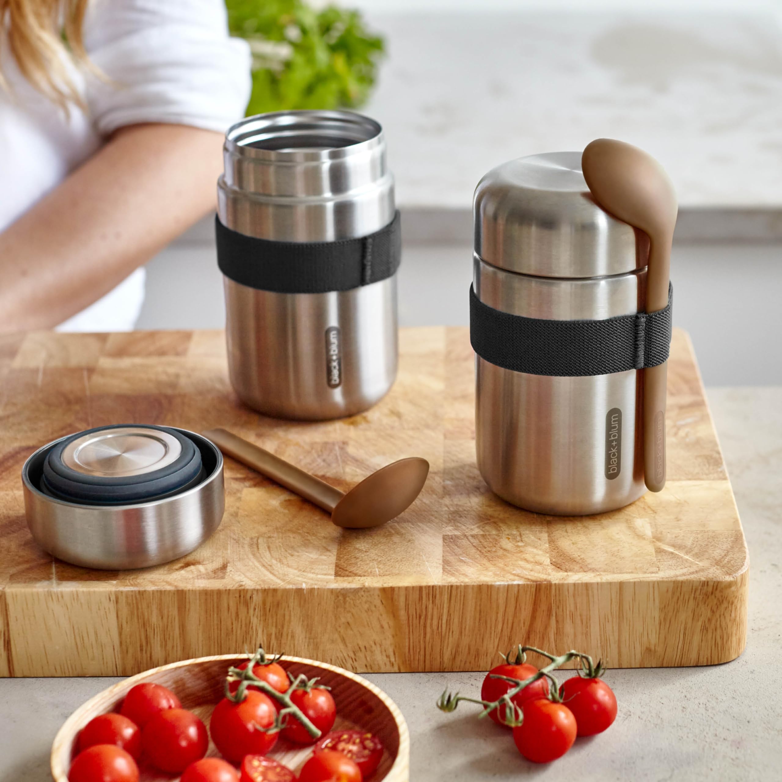 BLACK + BLUM - Termo para alimentos de acero inoxidable 304 aislado al vacío con tapa a prueba de fugas, correa de nailon y cuchara de fibra de madera natural, mantiene el calor durante 6 horas, frío