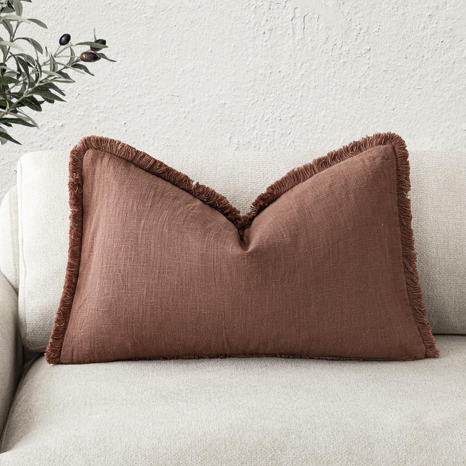 Foindtower Decorative Linen Fringe Lumbar Throw Pillow Covers Cozy Boho Farmhouse Cushion Cover with Tassel Soft Accent Pillowcase for Sofa Bed Living Room Home Decor, 12×24 Inch,1PC,Rust Red