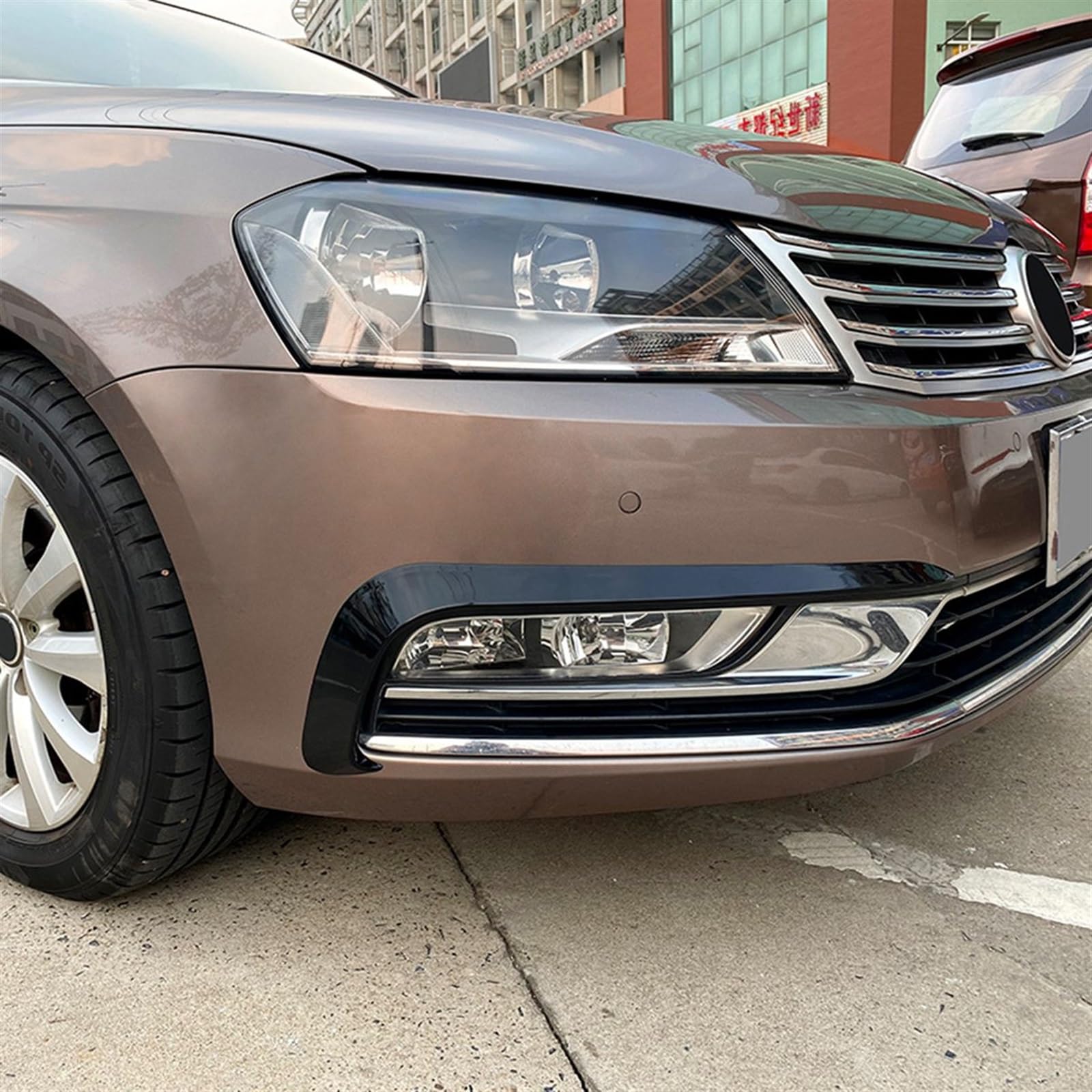 Samochód błyszczący czarny przedni reflektor przeciwmgielny, lampa przeciwmgielna, rama powieki, osłona, do VW, Passata, B7 Listwa brwiowa przeciwmgielna do samochodu