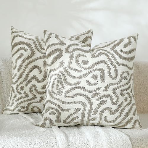 Juego de 2 fundas de almohada de felpilla suave de 18 x 18 pulgadas, color beige neutro, cuadradas, decorativas, geométricas, modernas, a rayas,