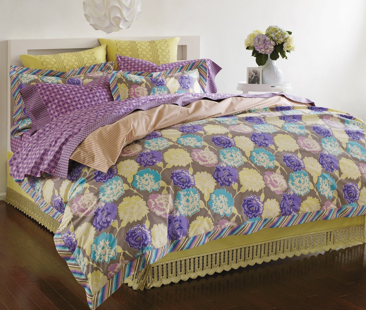 Tracy ReeseBig Blooms King Comforter Set