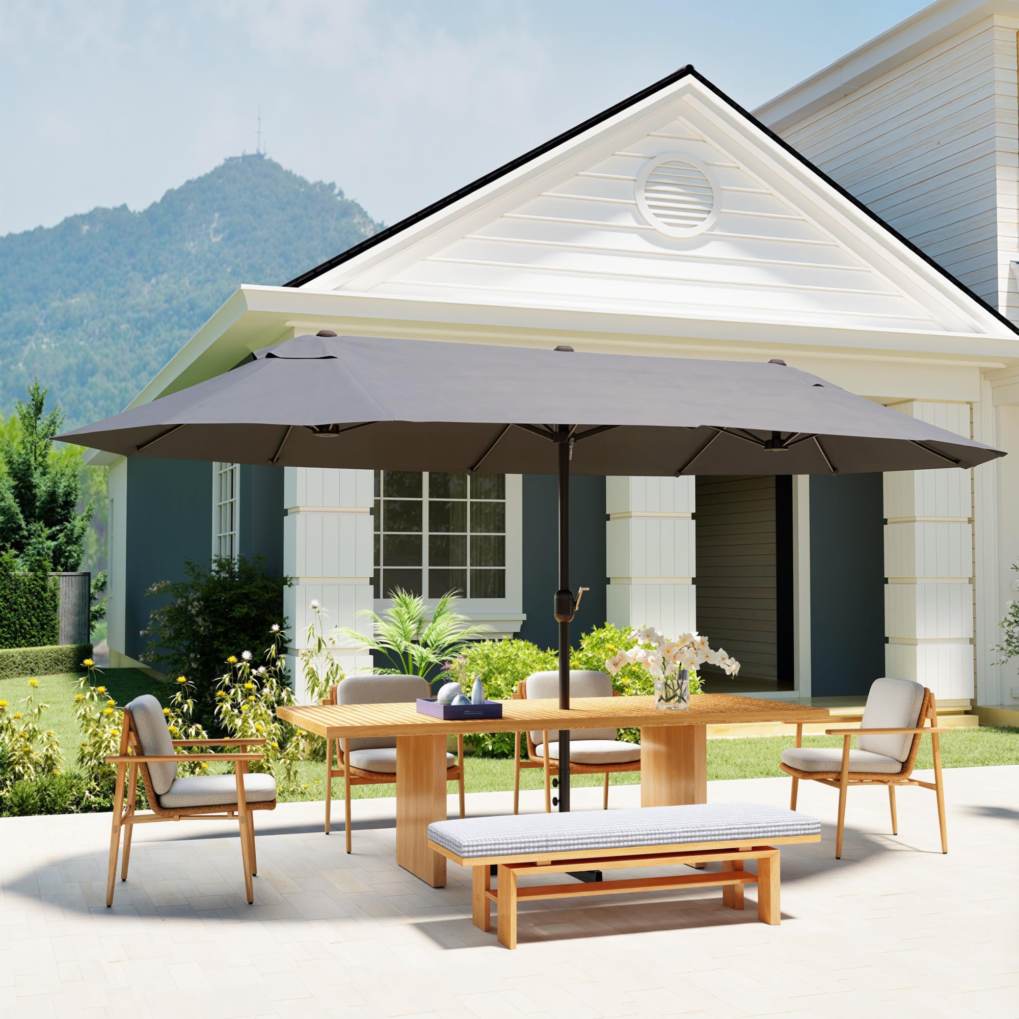 Outsunny Parasol de jardin XXL avec pied en croix parasol grande taille 4,6L x 2,7l x 2,4H cm ouverture fermeture manivelle acier polyester haute densité gris