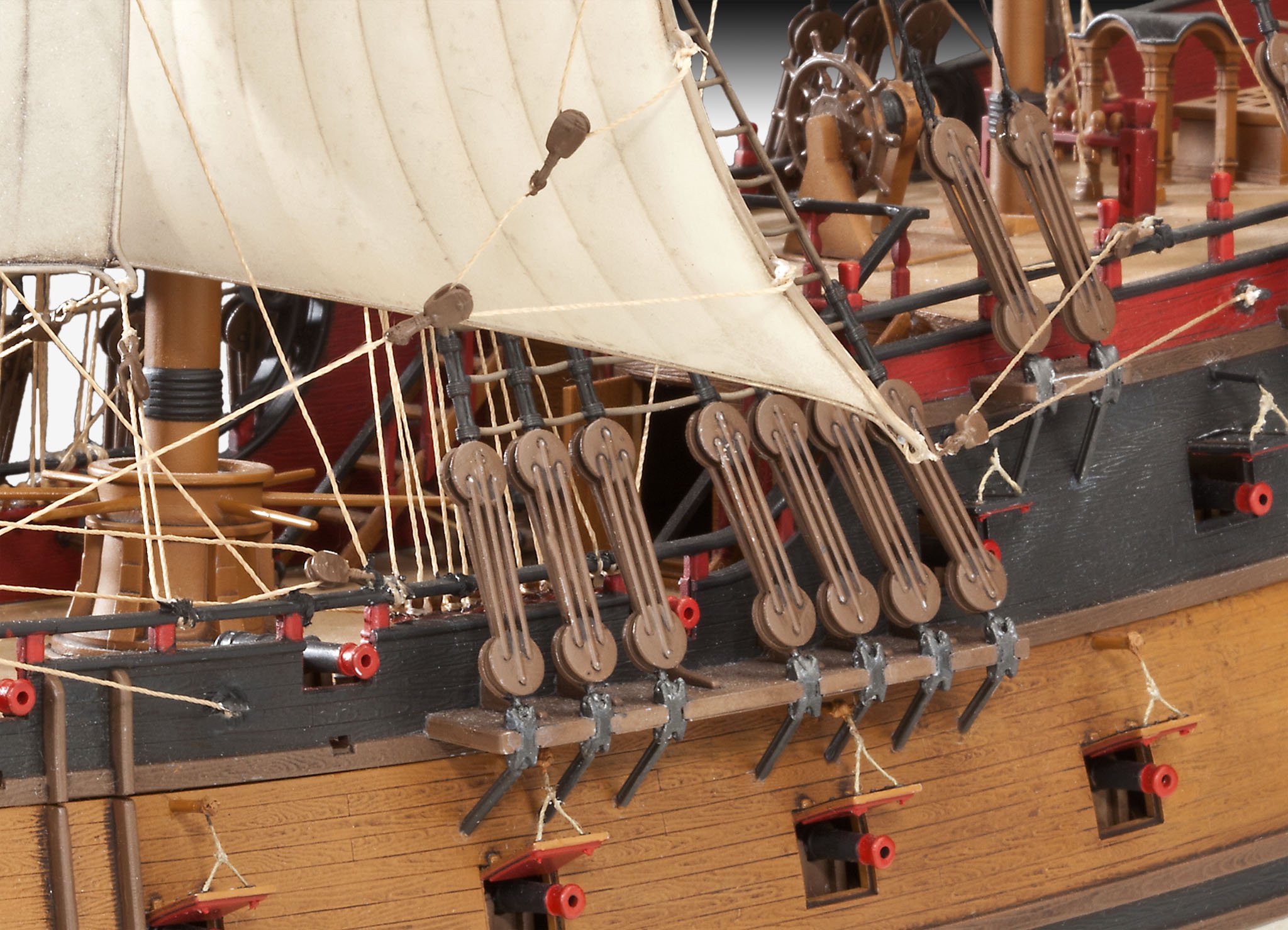 Revell Revell_05605 Modellbausatz Schiff 1:72 - Piratenschiff im Maßstab 1:72, Level 5, originalgetreue Nachbildung mit vielen Details, Segelschiff, 05605 merhfarbig