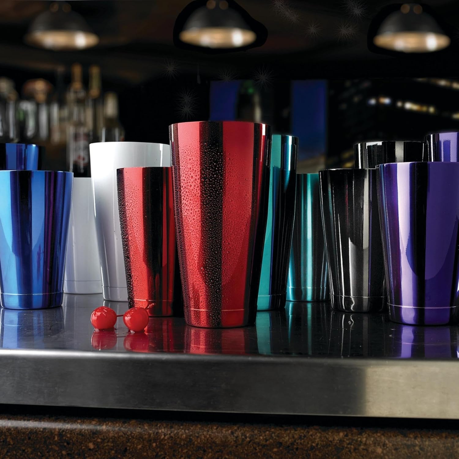 Barfly Cocktail Tin, Large 28 oz (828 ml), Black - Image 2