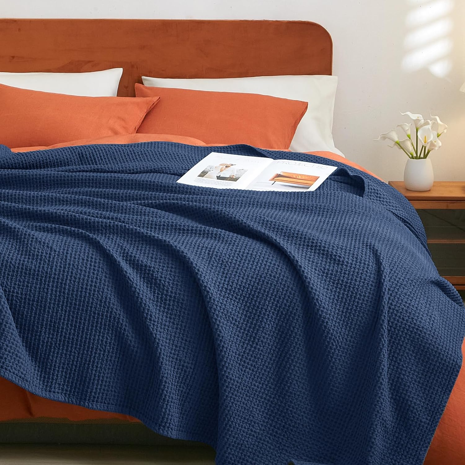 PHF Pre-Washed Cotton Waffle Weave Blanket Twin Size for Bed,Snag Proof Throw for Couch Spring Summer Lightweight Breathable,Oeko-TEX Certified,Machine Washable,Home Decor Gift-Bright Navy Blue
