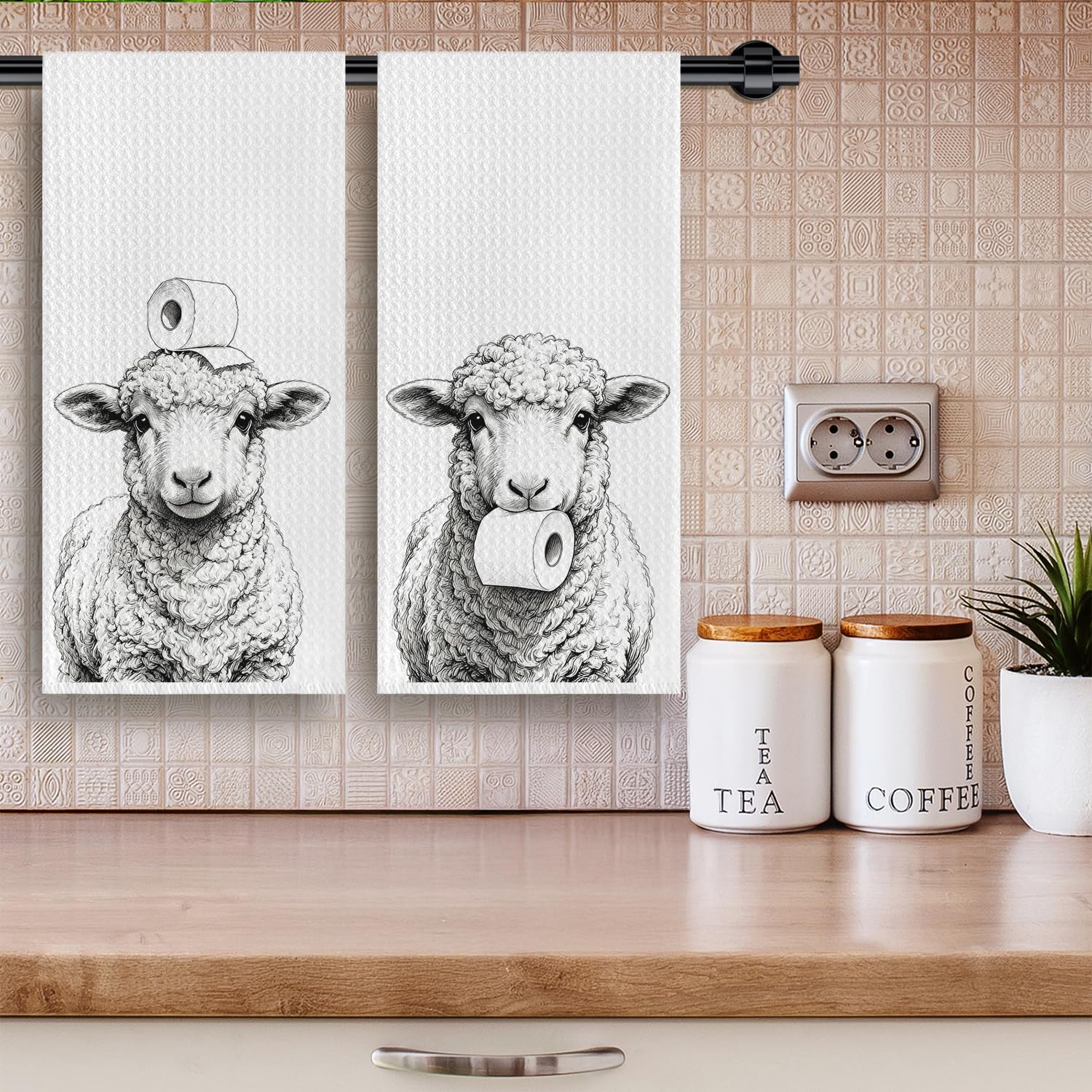 Funny Sheep Hand Towels for Bathroom Decor, Sheep Gift for Wome Kids, 16x24 Inches Set of 2