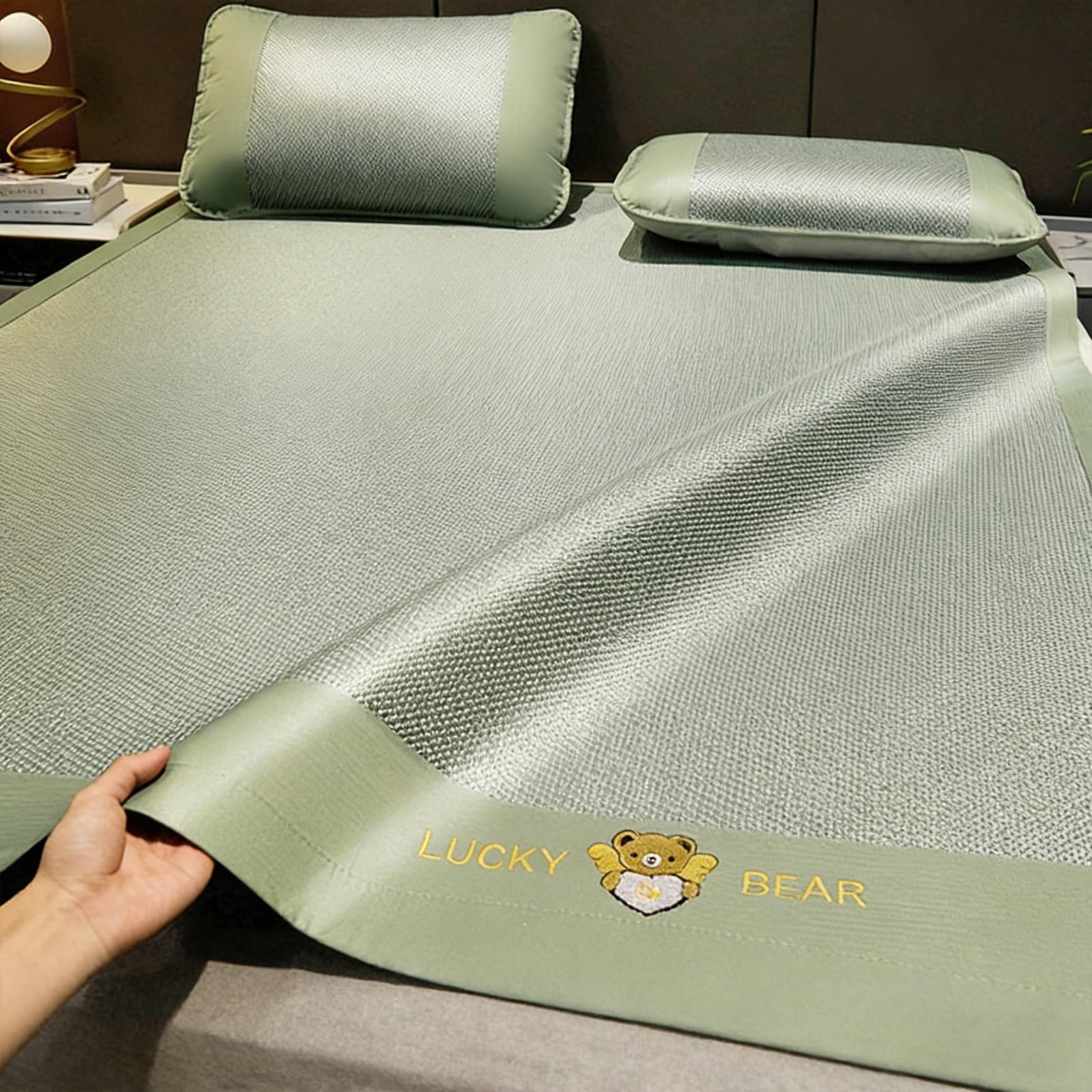UZAMIRLEX Bamboo Cooling Mattress, Foldable Cooling Bed Mat Set, Ice Silk Breathable, 2-Pack, Multicolor, Multiple Sizes(Green1,120 * 200cm/47.2 * 78.7in)