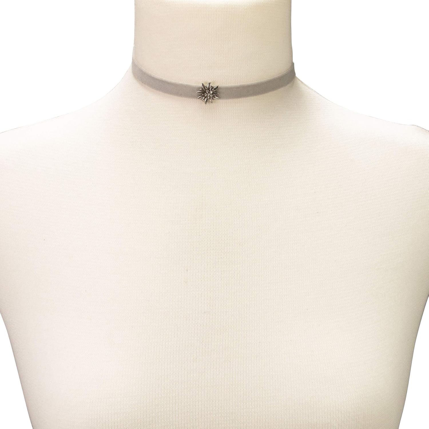 Alpenflüstern Bavarian Velvet Choker with Rhinestone Edelweiss Flower (grey) - Traditional German Pendant Necklace, Charivari, Bracelet - Image 3