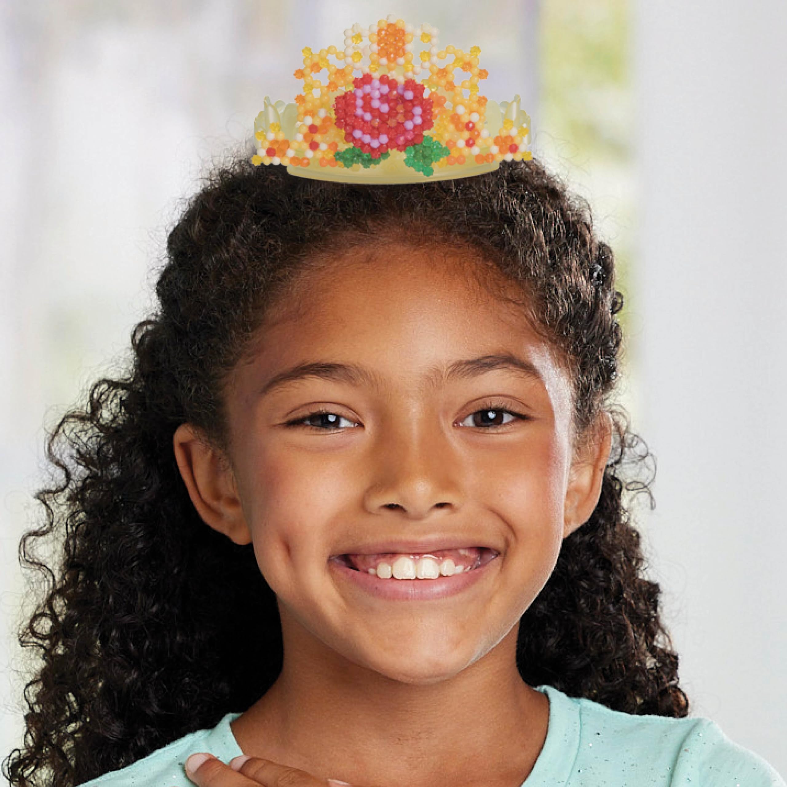 Aquabeads 31604 Kit Elegante Tiara - Set Creativo Per Creare E Indossare Una Tiara Di Perline, Oltre 500 Pezzi, Dai 4 Anni