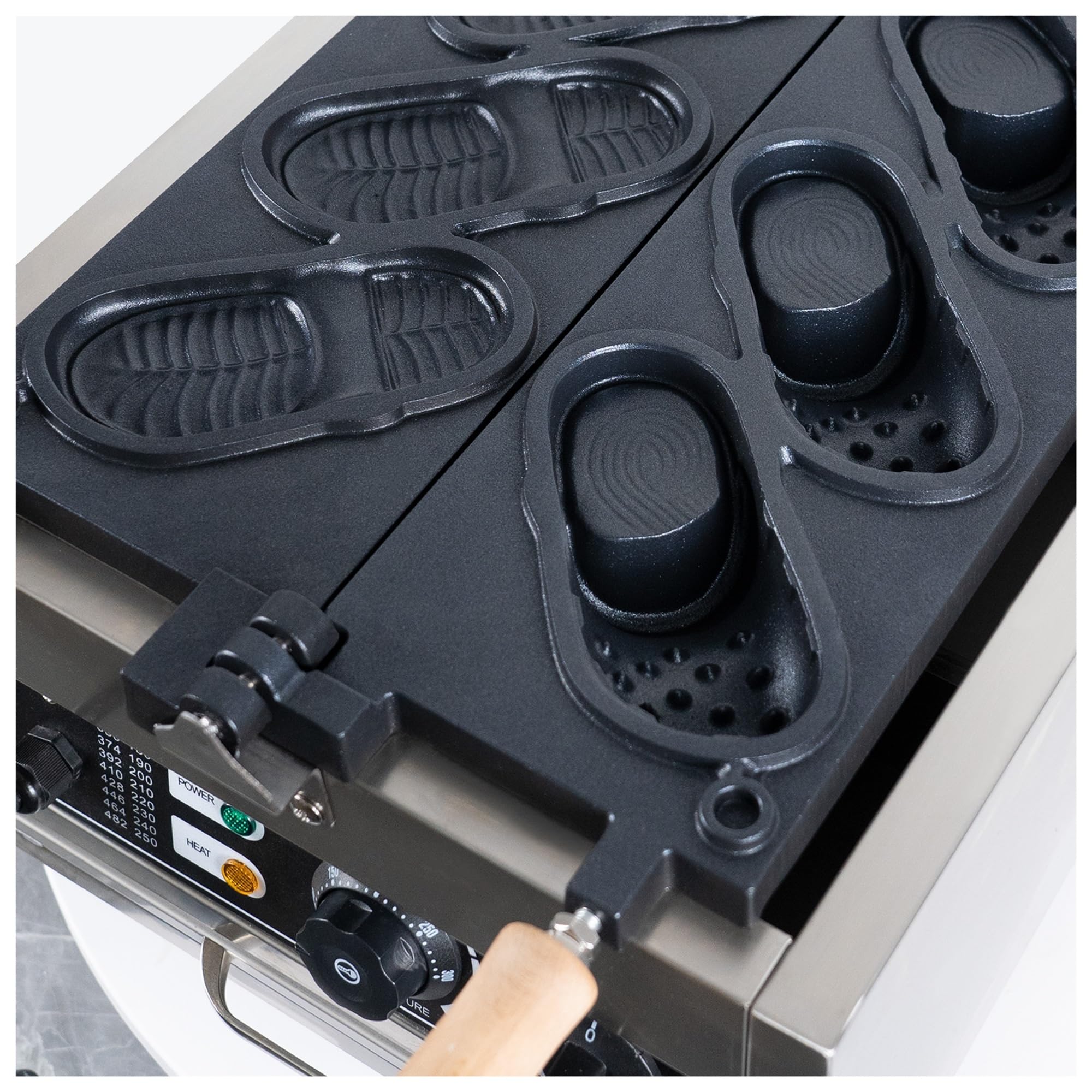 Macchina For Waffle Elettrica Rivestimento Antiaderente Design Del Foro 3D Maker Iron Pancake Baker Snack Commerciale Fai Da Te Distribuzione Uniforme Del Calore