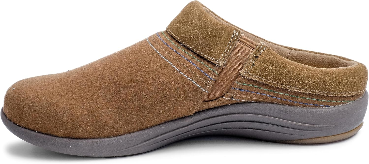 REVITALIGN Women's Eden Clog, Bison, 10