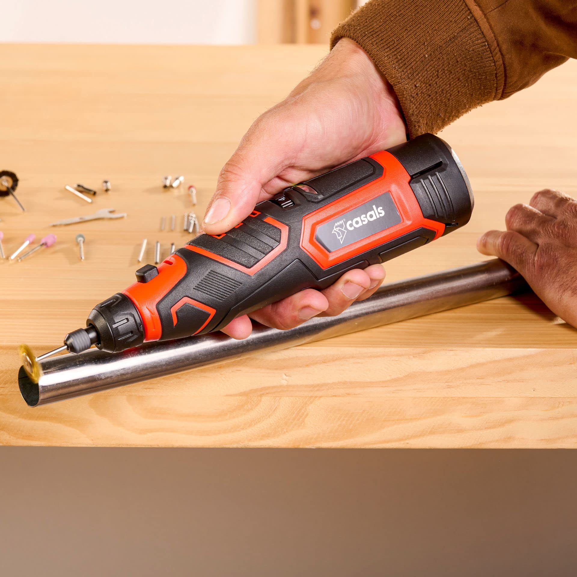 CASALS - Mini amoladora eléctrica de 12V | Multiherramienta con 73 accesorios | Amoladora recta con regulador de velocidad | 6 velocidades (500-25.000RPM) | Herramientas de bricolaje profesional