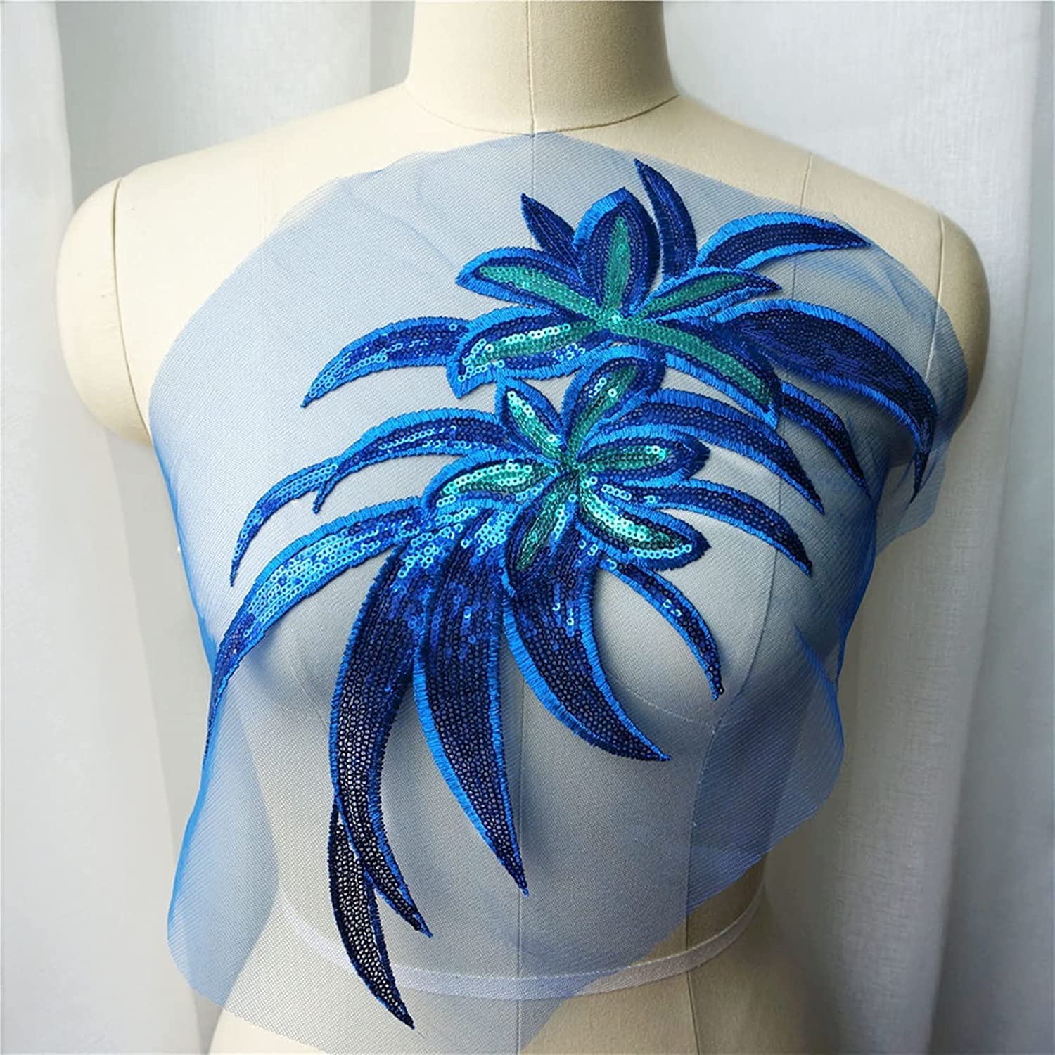 Toppe ricamate, ricami con paillettes in pizzo, applicazioni su colletti, toppe, abiti, fai da te, toppe decorative, fiori, blu, con paillettes, foglie, fiori, tessuto, ricamo, abito da sposa, appliqu