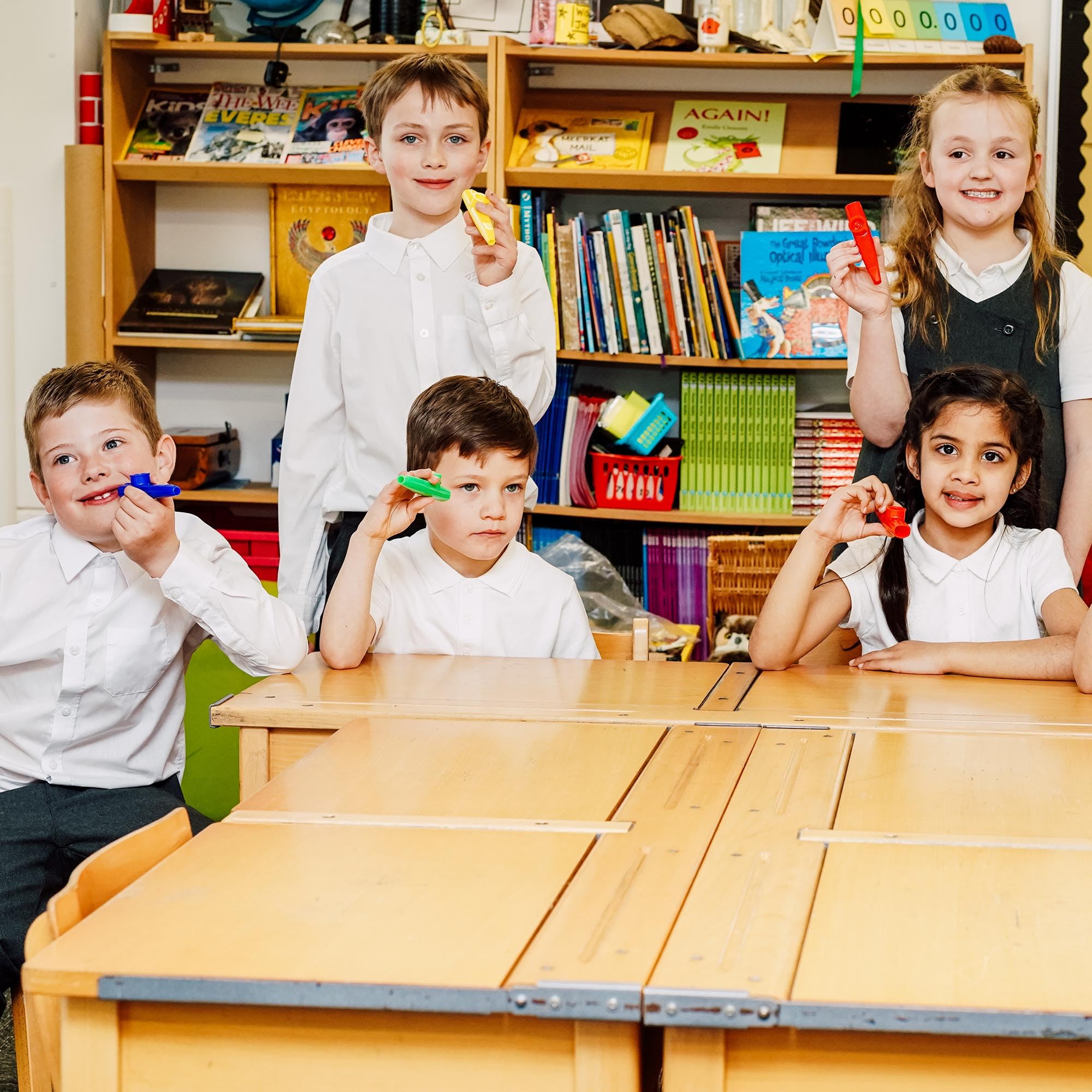 Kazoo In Plastica Multicolore A-Star - Confezione Da 40 Pezzi Con Vaschetta - Foto 7