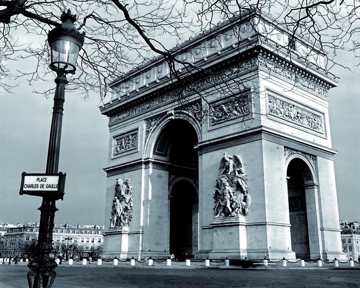 Editions Braun Carrara Antoine L'Arc De Triomphe Déserté Poster, Paper, Grey, 40 x 50 x 0.05 cm