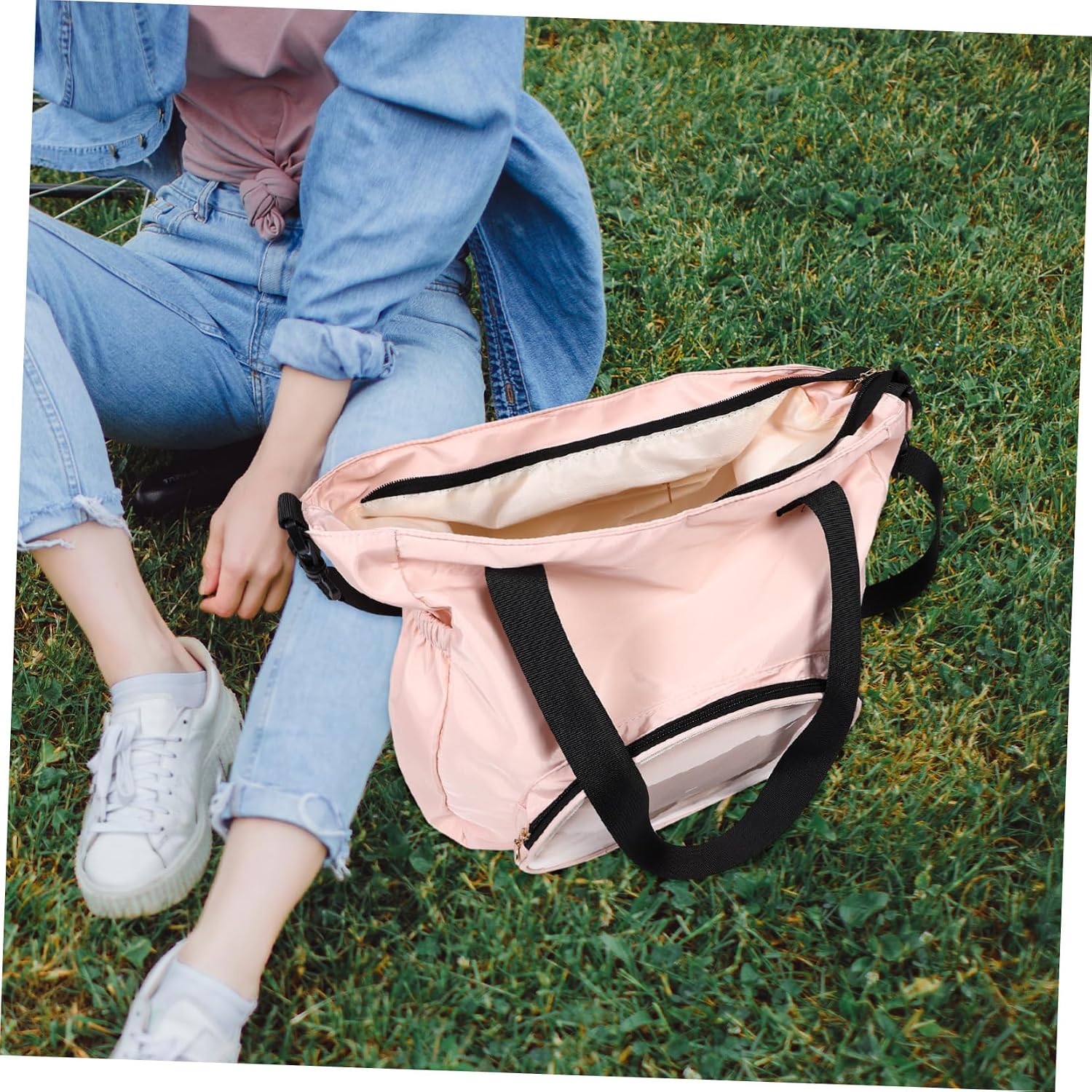 Fashionable Large Capacity Crossbody Bag Versatile Handbag for Moms for Pet Travel Materials Ample Space for Items