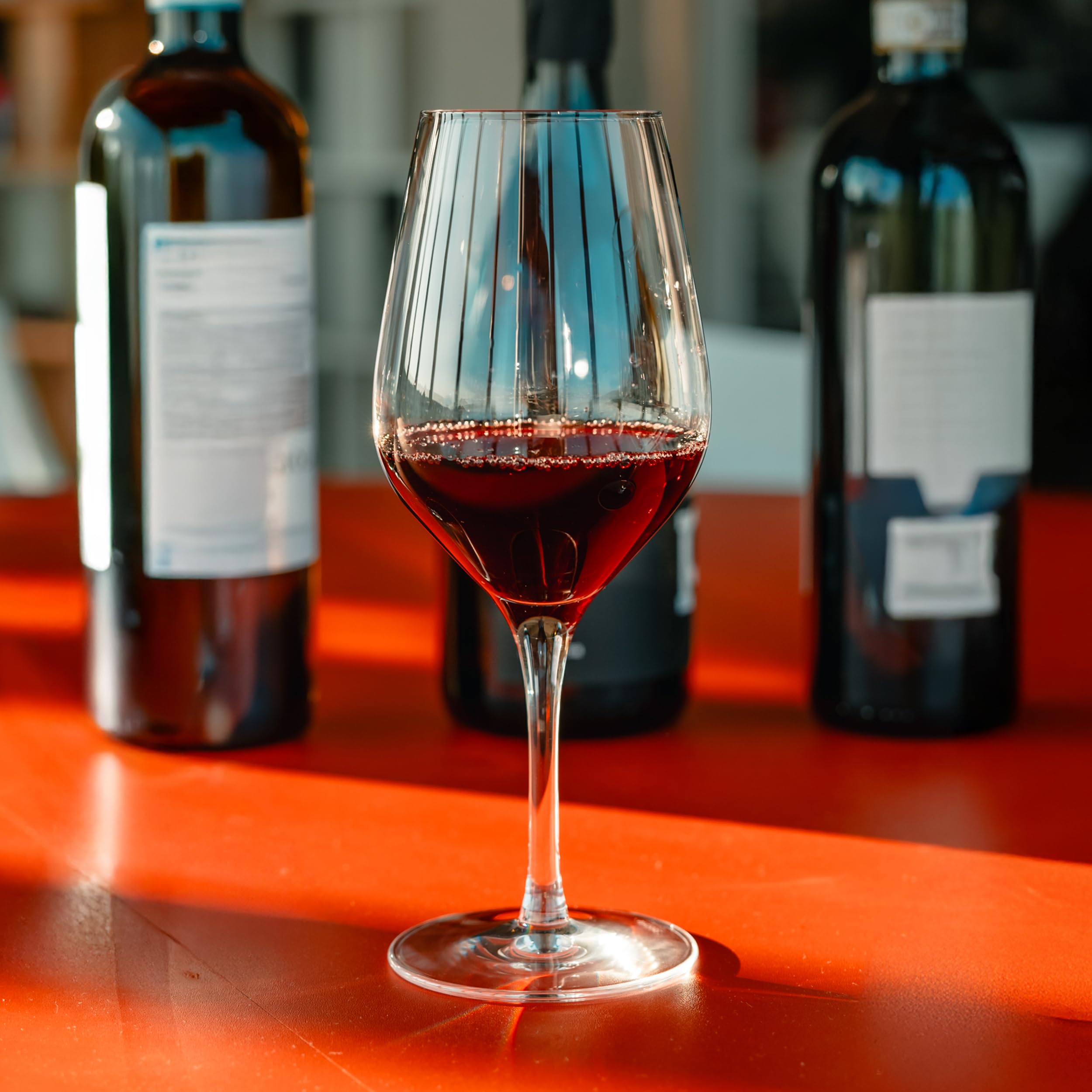 Stölzle Lausitz Exquisit Royal Rotweingläser mit Poliertuch 480 ml, 6er-Set | Rotweingläser mit Poliertuch für Rotwein und optimale Aromaentfaltung, aus Kristallglas, stoßfest & spülmaschinengeeignet