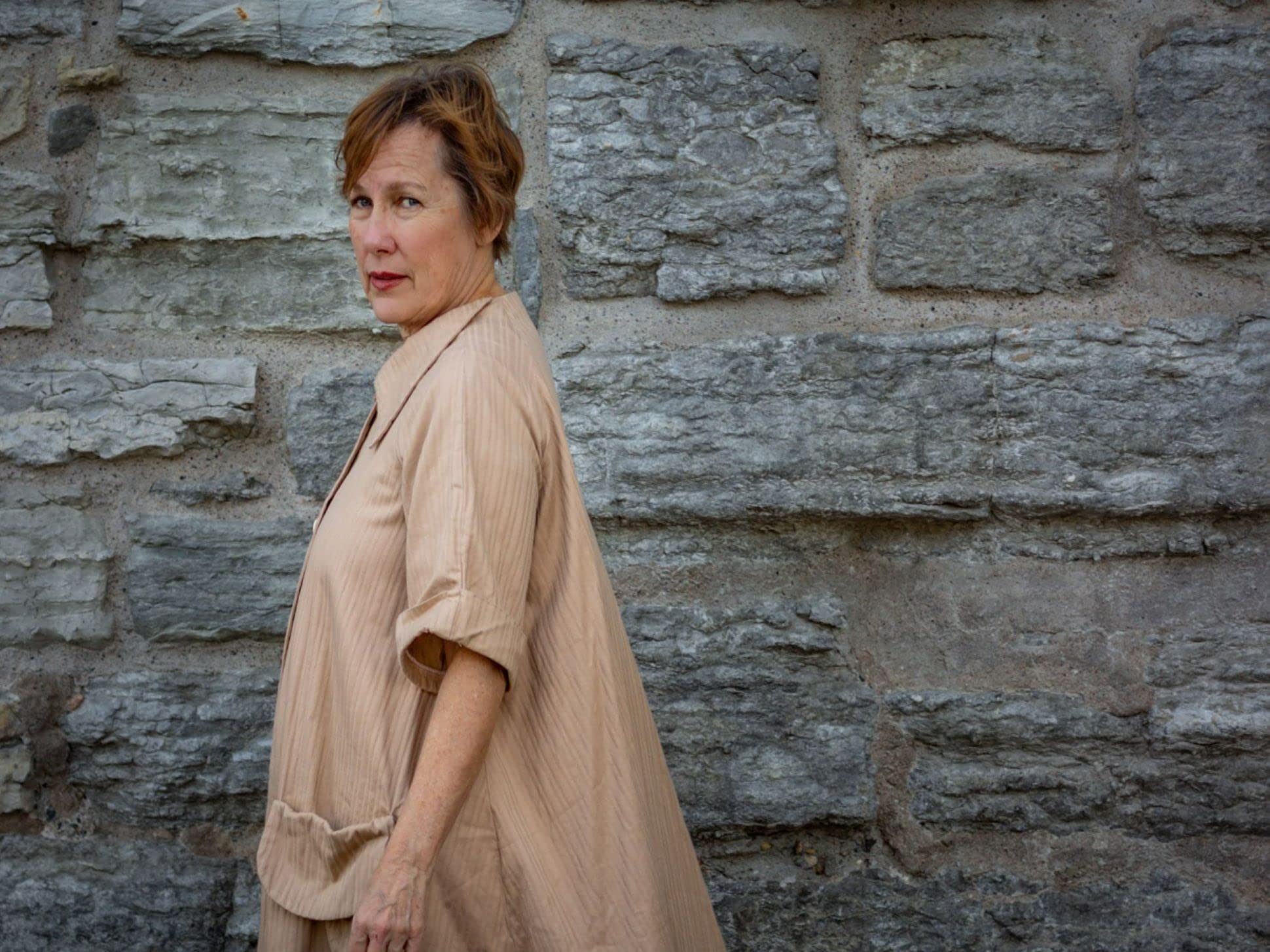 Iris DeMent